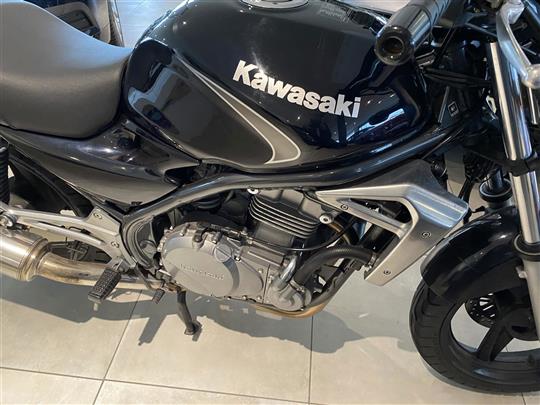Kawasaki ER 500 