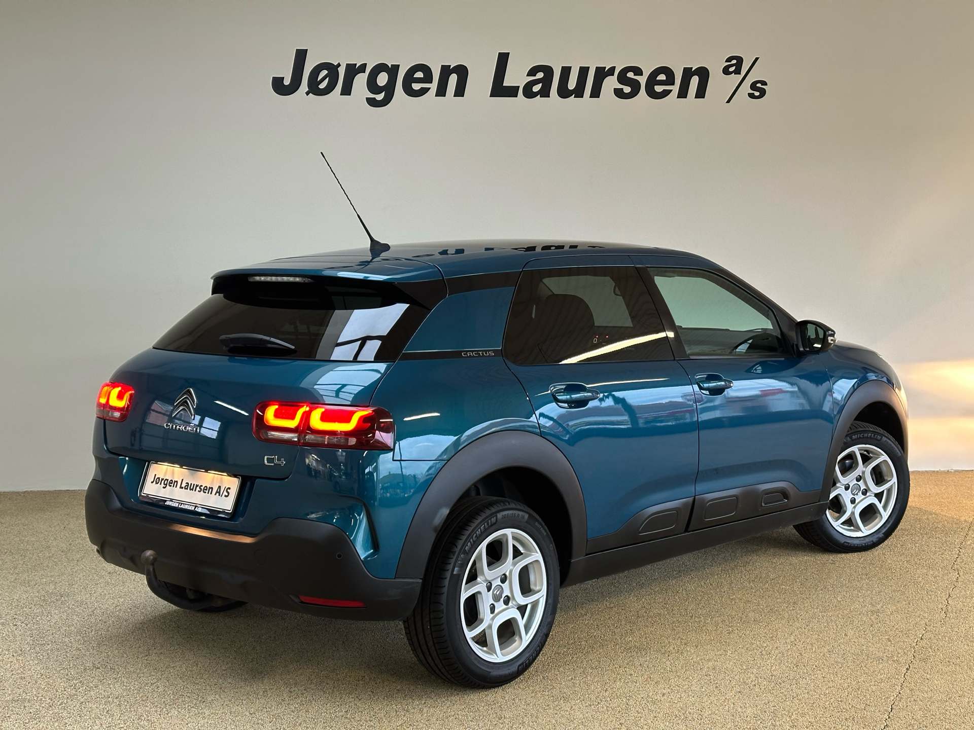 Billede af CITROËN C4 Cactus 1,6 Blue HDi Skyline start/stop 100HK 5d