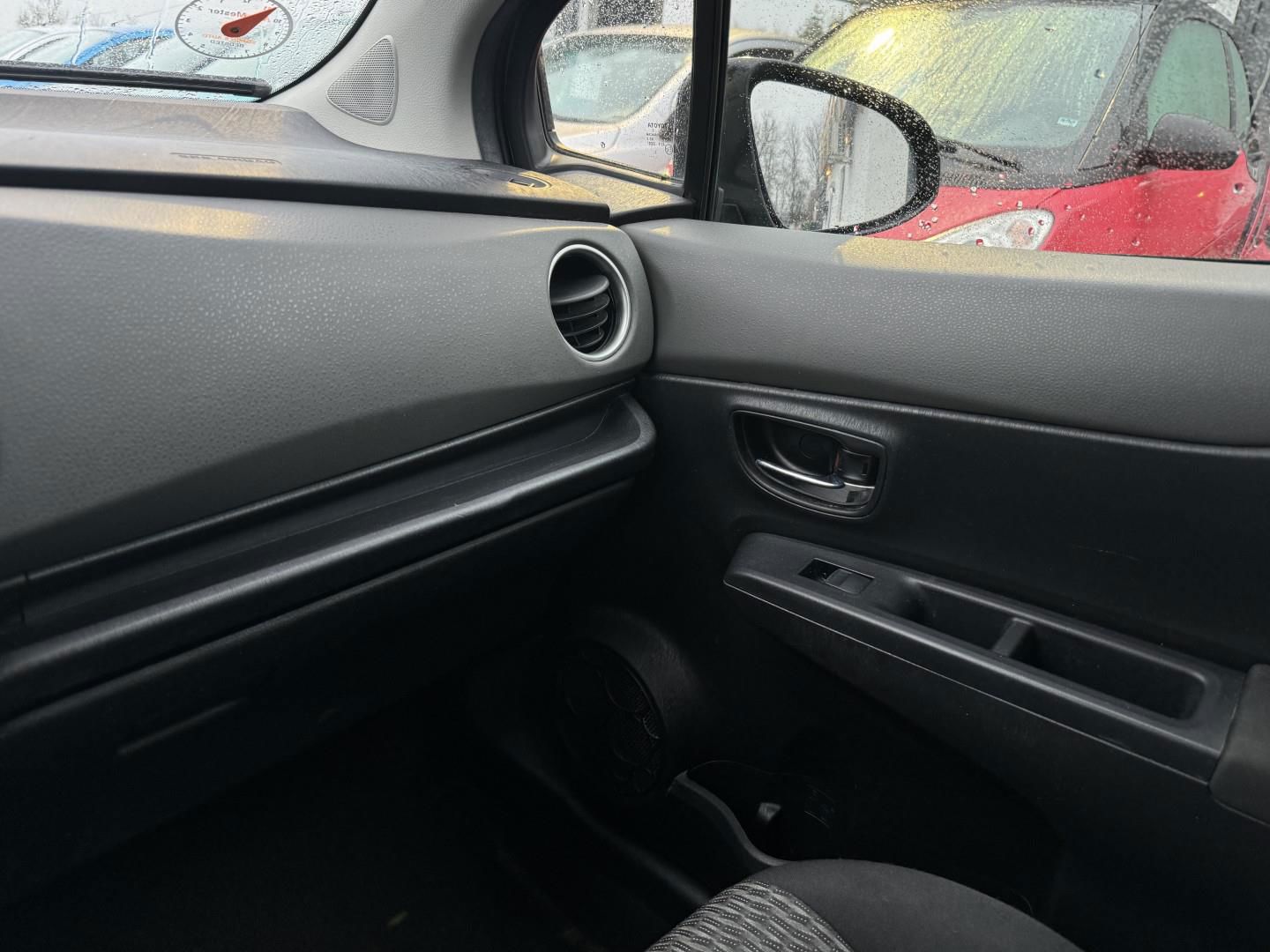 Billede af Toyota Yaris 1,4 D-4D T2 90HK 5d 6g