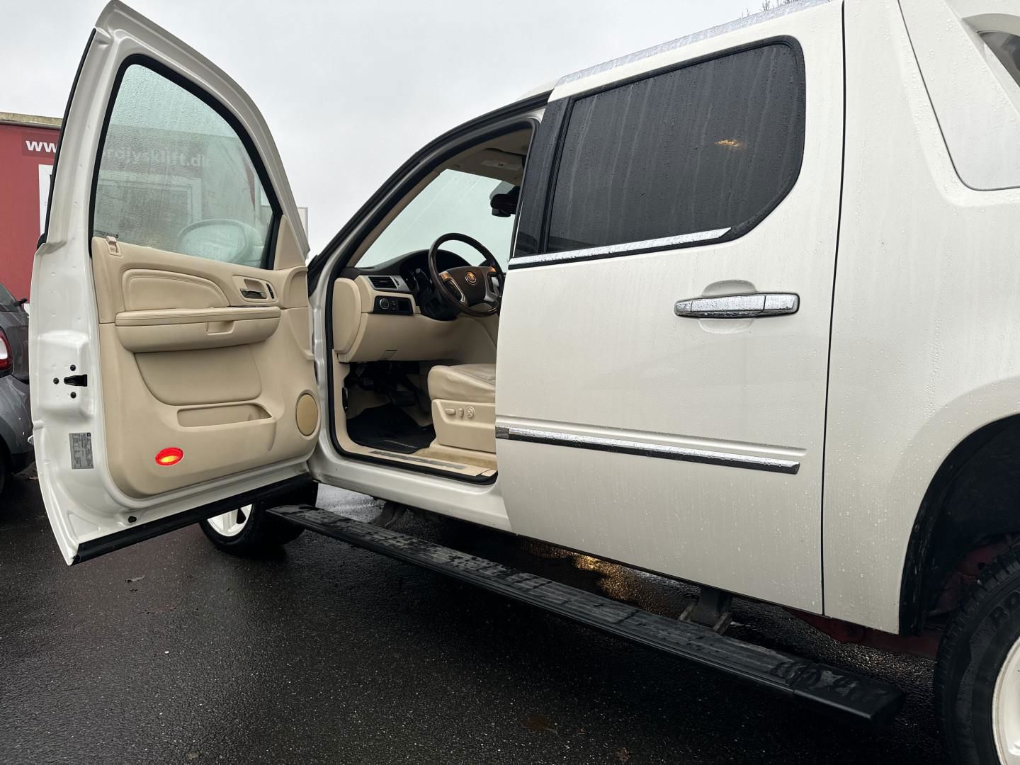 Billede af Cadillac Escalade 6,2 V8 Elegance 4x4 410HK 5d Aut.