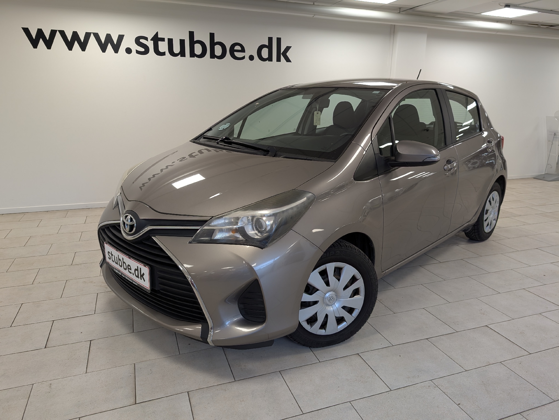 Billede af Toyota Yaris 1,3 VVT-I T2 100HK 5d 6g