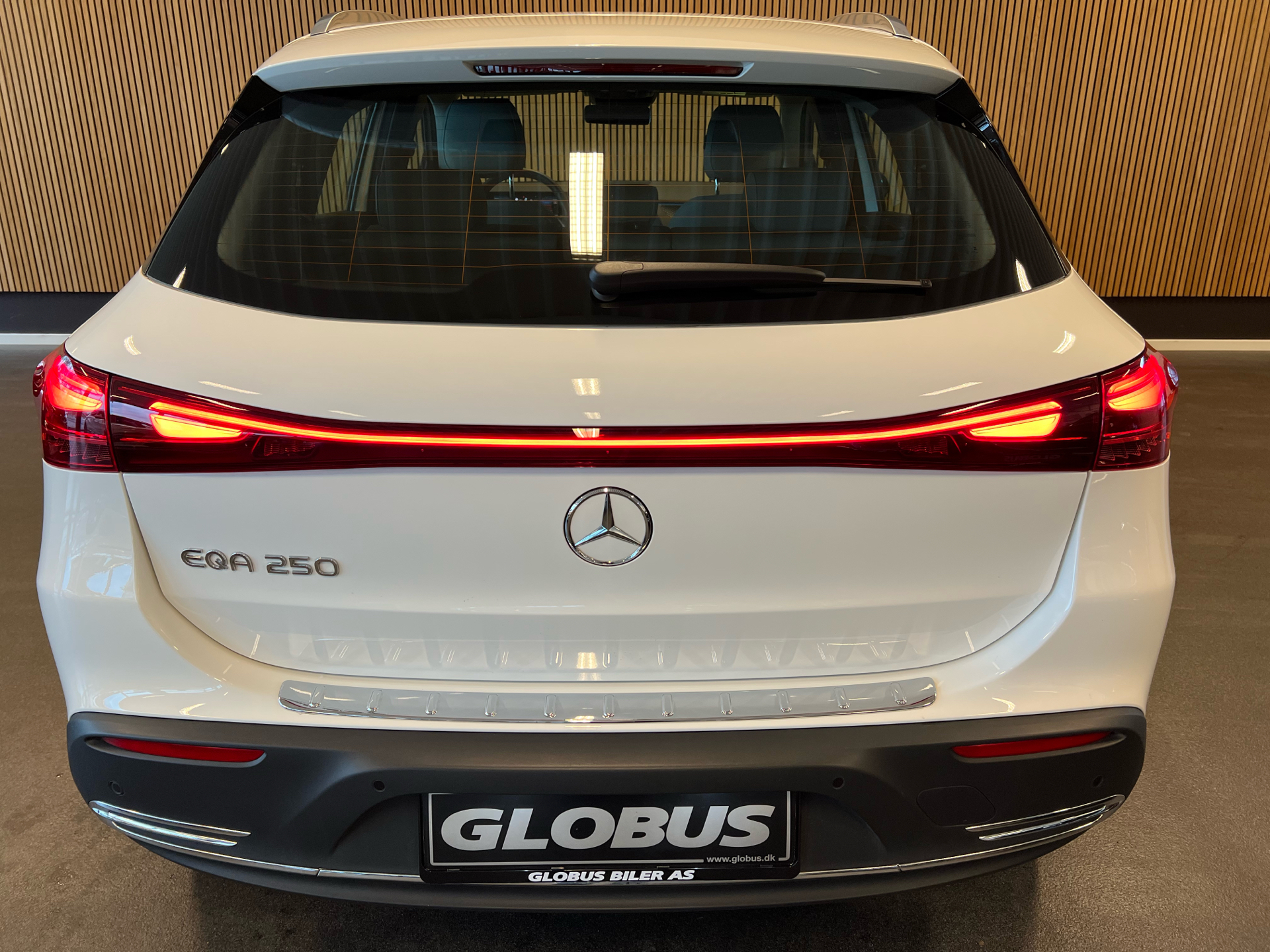 Billede af Mercedes-Benz EQA 250 EL Progressive 190HK 5d Aut.