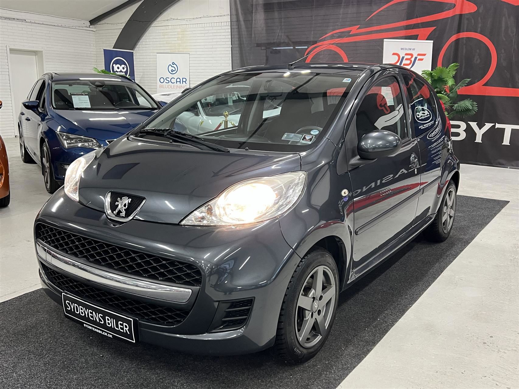 Peugeot 107 2011