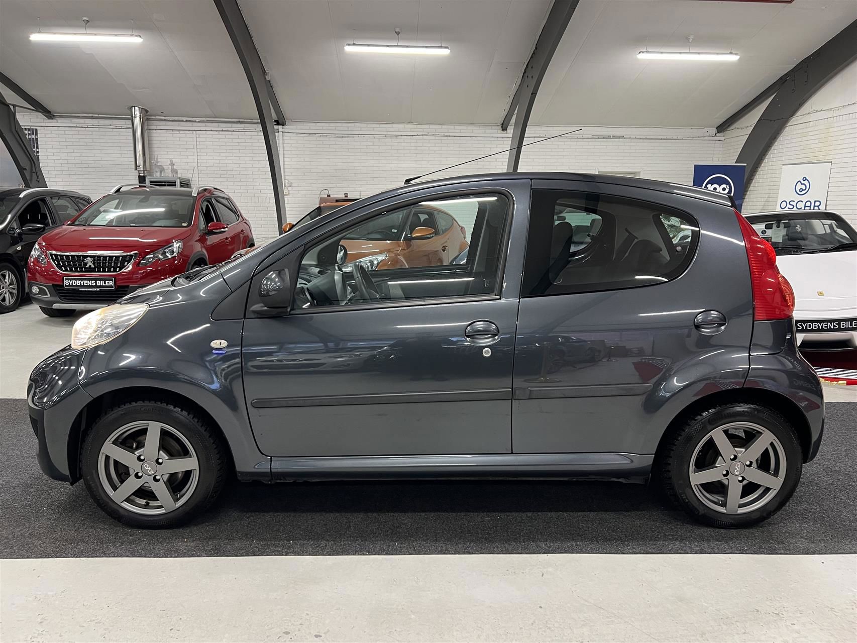 Peugeot 107 2011