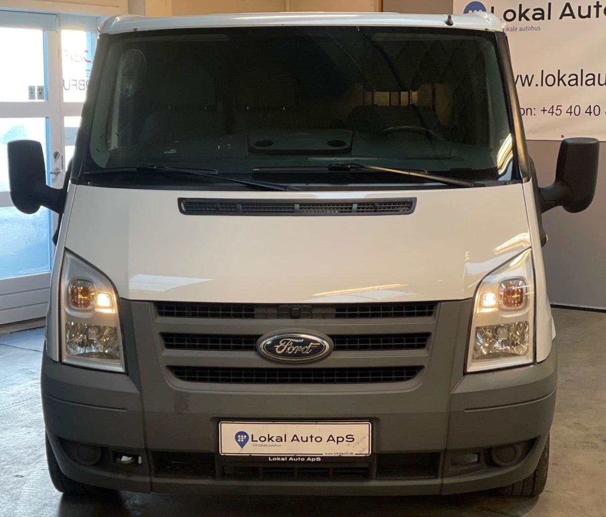 Ford Transit 2011