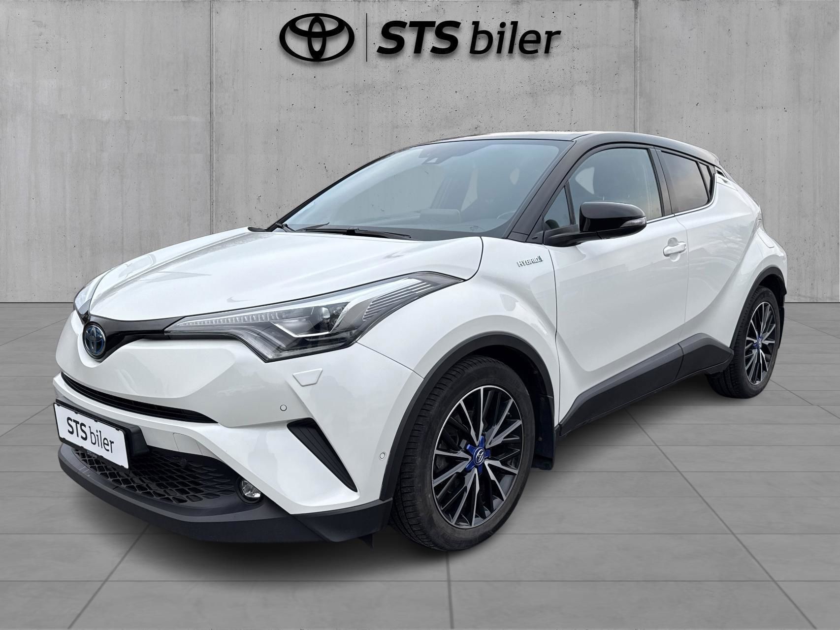 Billede af Toyota C-HR 1,8 Hybrid Premium Selected Bi-tone Multidrive S 122HK 5d Aut.