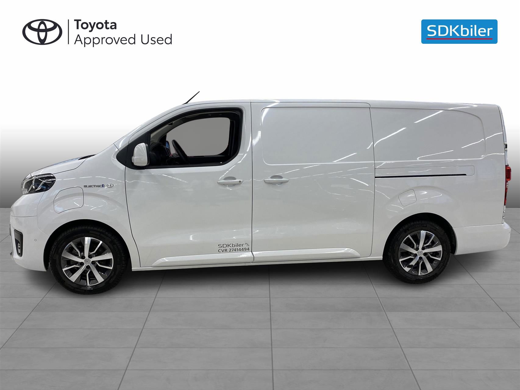 Billede af Toyota Proace Electric Long EL Comfort Master+ m/ 2 Skydedøre 136HK Van Aut.