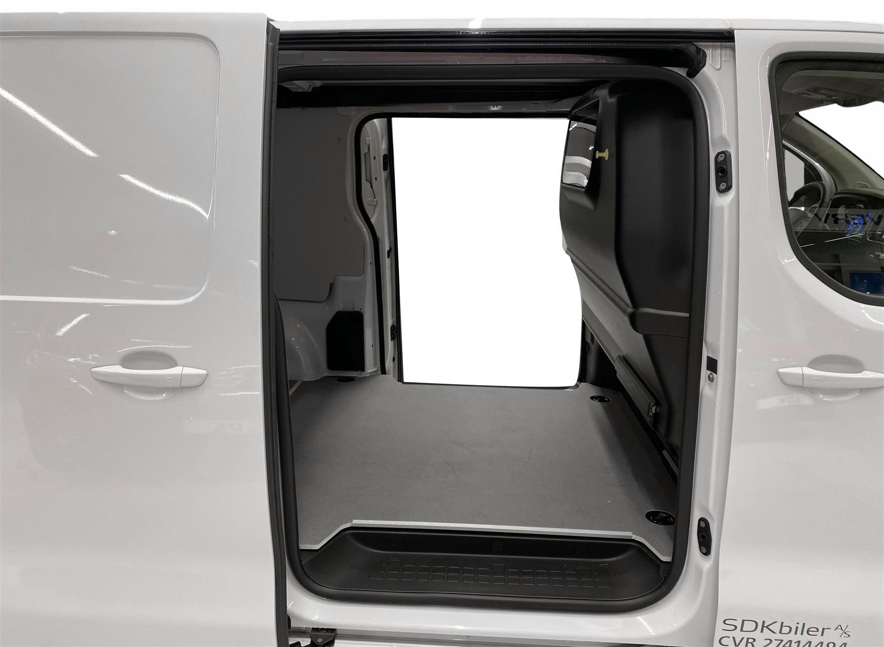 Billede af Toyota Proace Electric Long EL Comfort Master+ m/ 2 Skydedøre 136HK Van Aut.