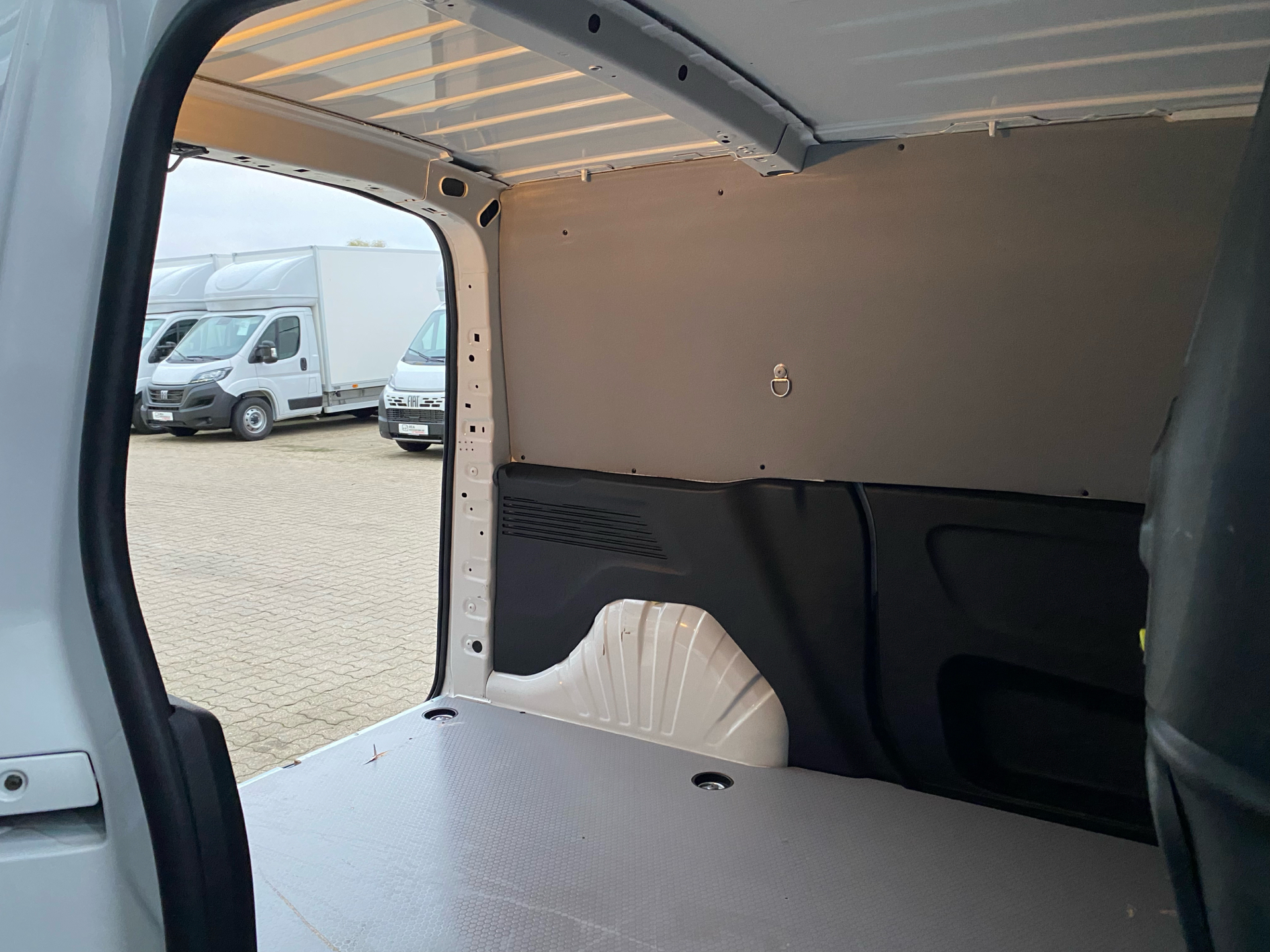 Billede af Opel Combo L2V2 1,5 D Enjoy+ 102HK Van