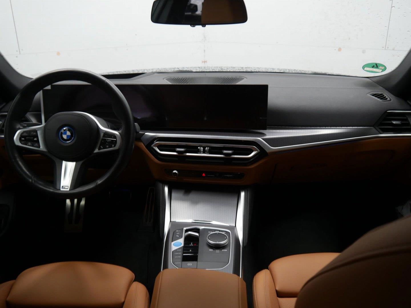 BMW i4 2023