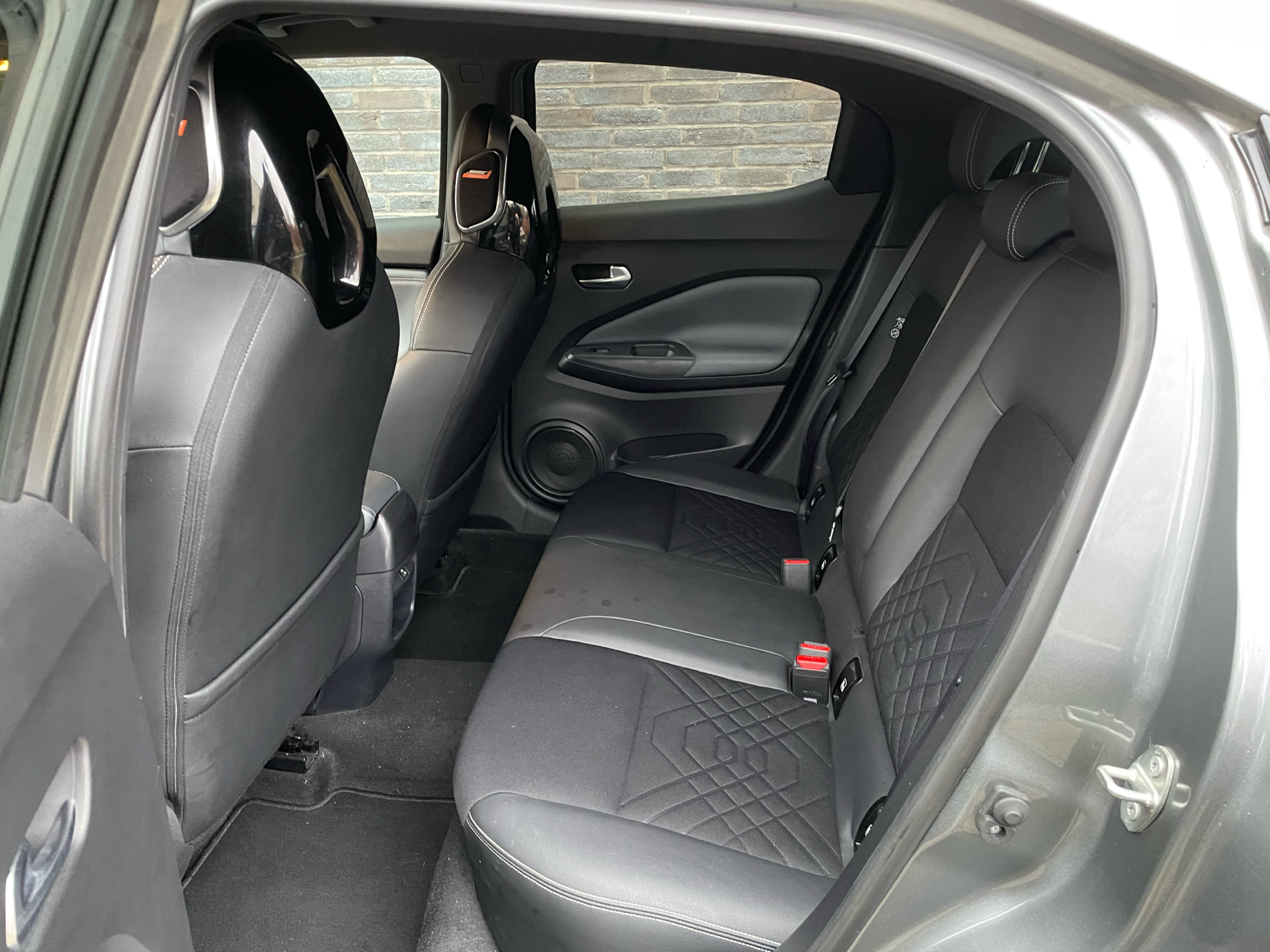 Billede af Nissan Juke 1,0 Dig-T Tekna DCT 114HK 5d 7g Aut.