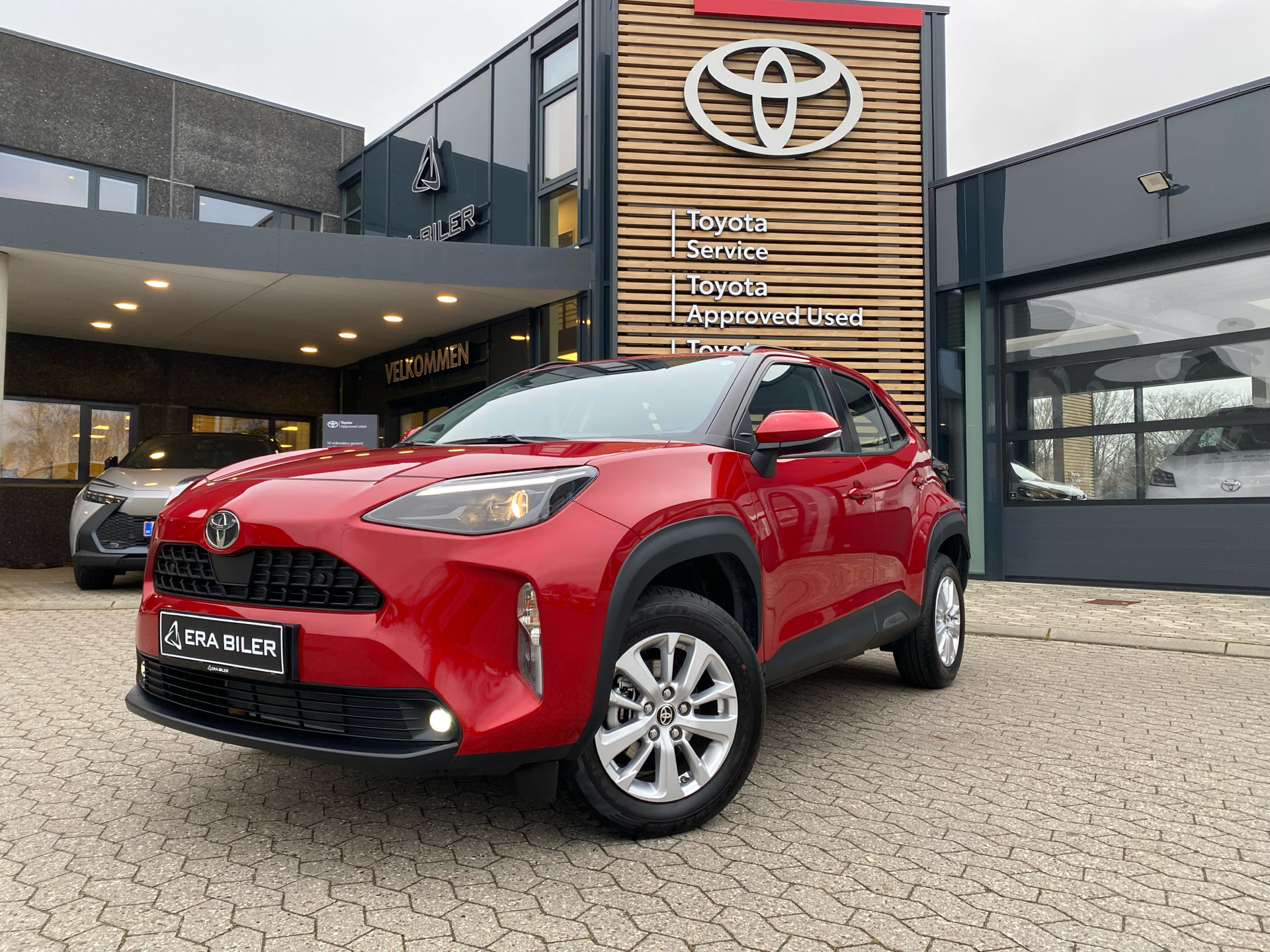 Billede af Toyota Yaris Cross 1,5 Hybrid Active Safety 116HK 5d Trinl. Gear