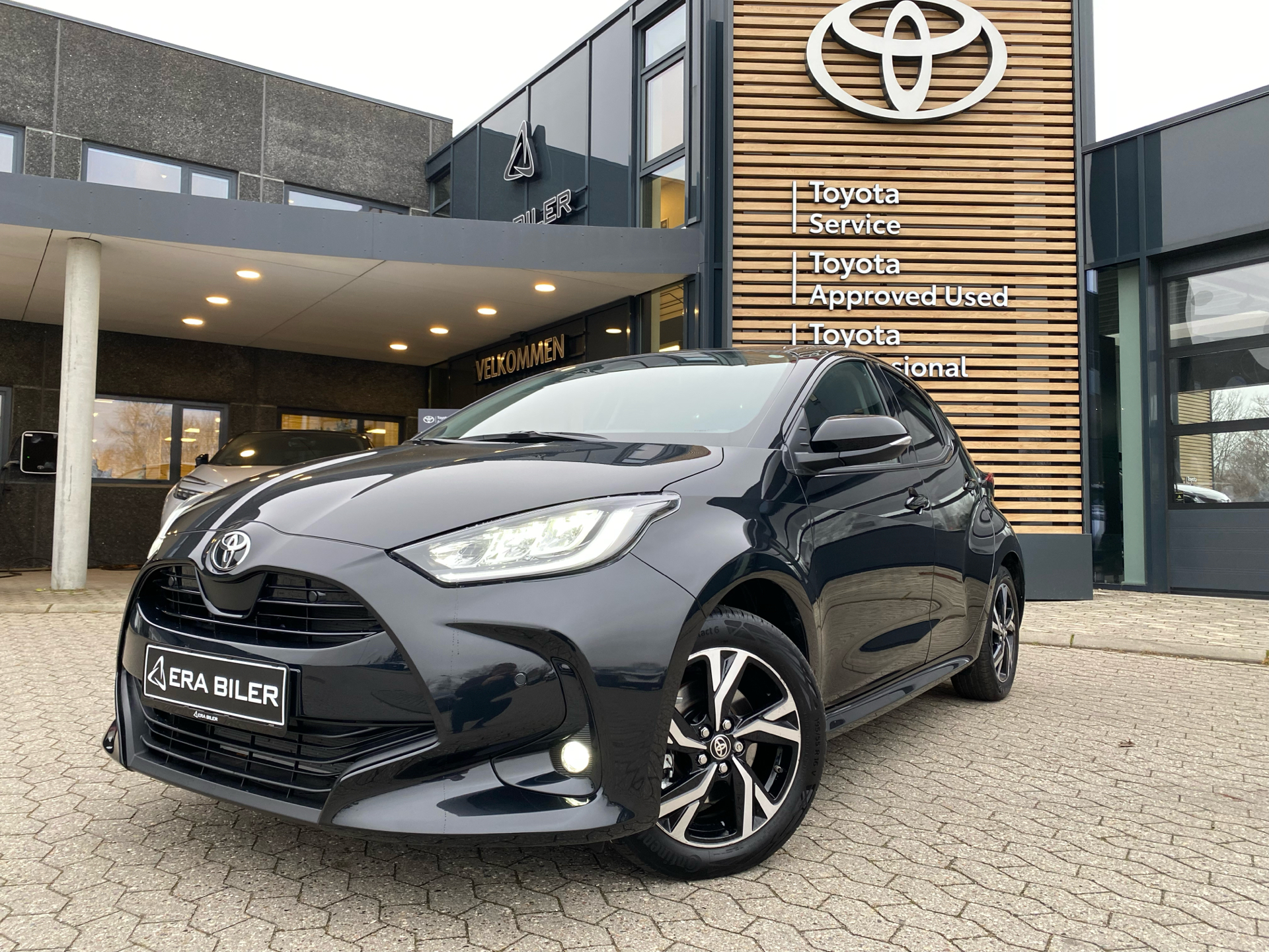 Billede af Toyota Yaris 1,5 Hybrid Style Comfort 116HK 5d Trinl. Gear