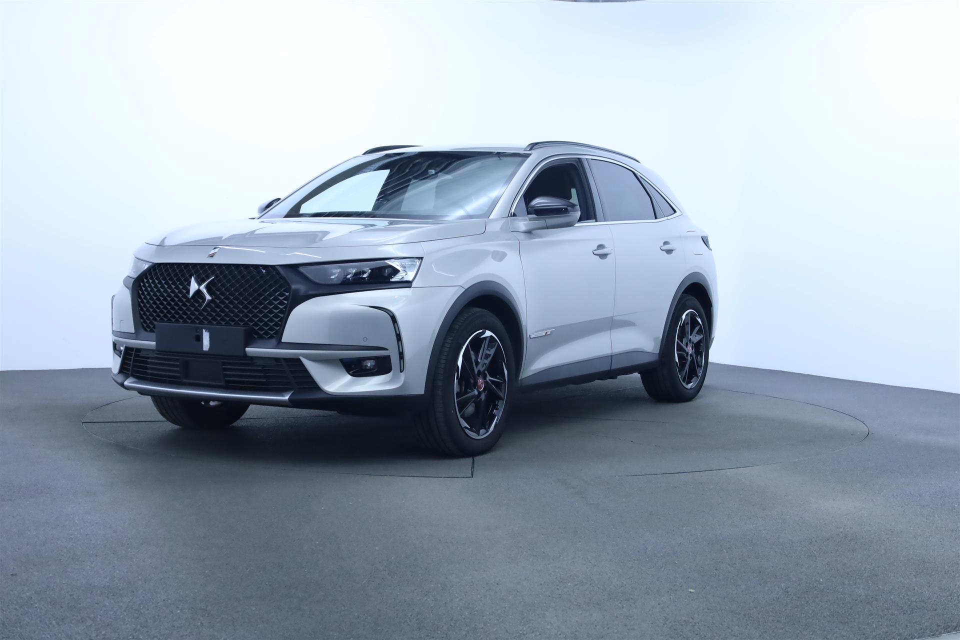 Billede af DS DS7 Crossback 1,6 E-Tense  Plugin-hybrid Opera AWD EAT8 300HK 5d 8g Aut.