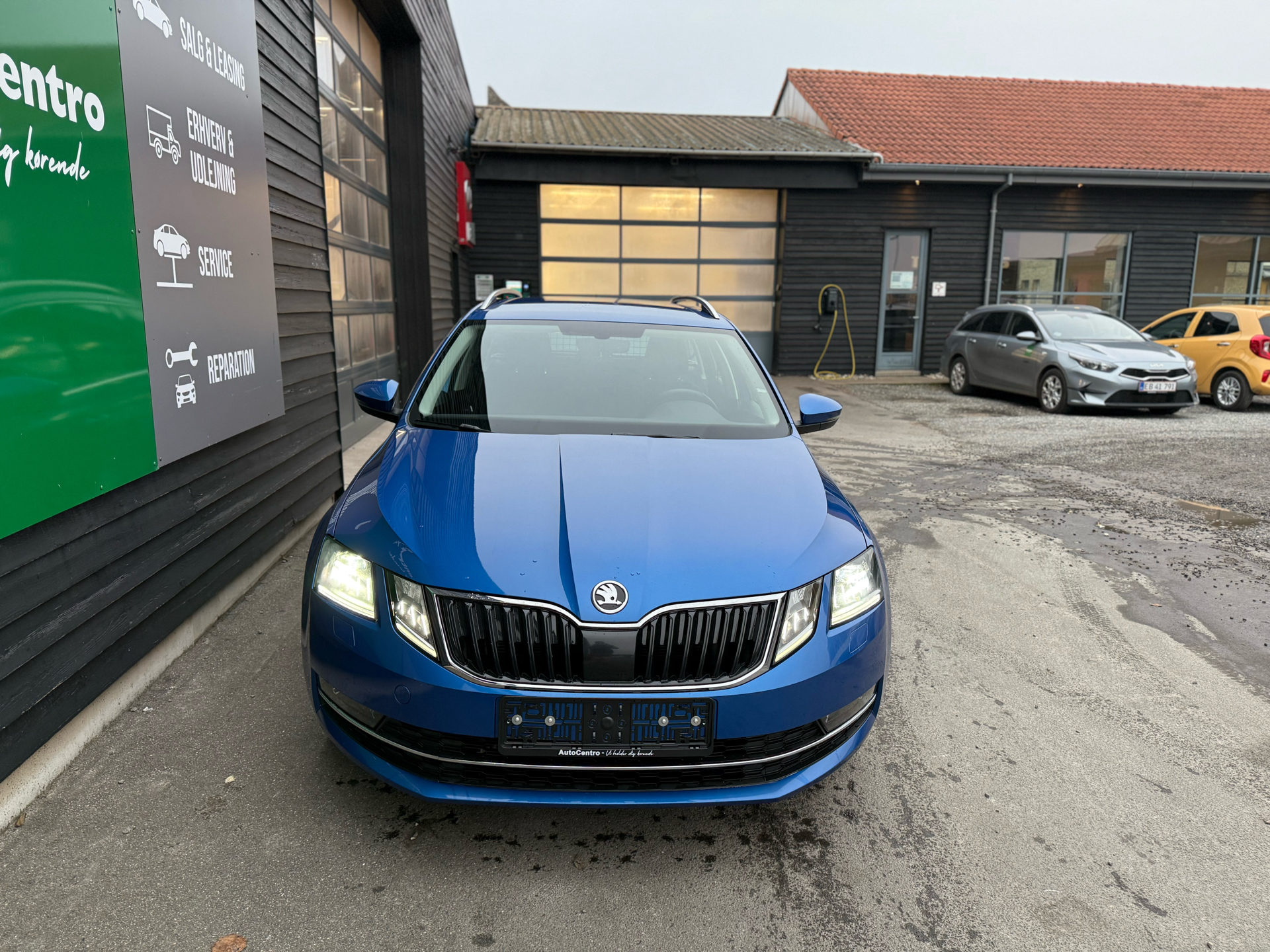 Billede af Skoda Octavia Combi 1,5 TSI ACT Business Line + Celebration DSG 150HK Stc 7g Aut.