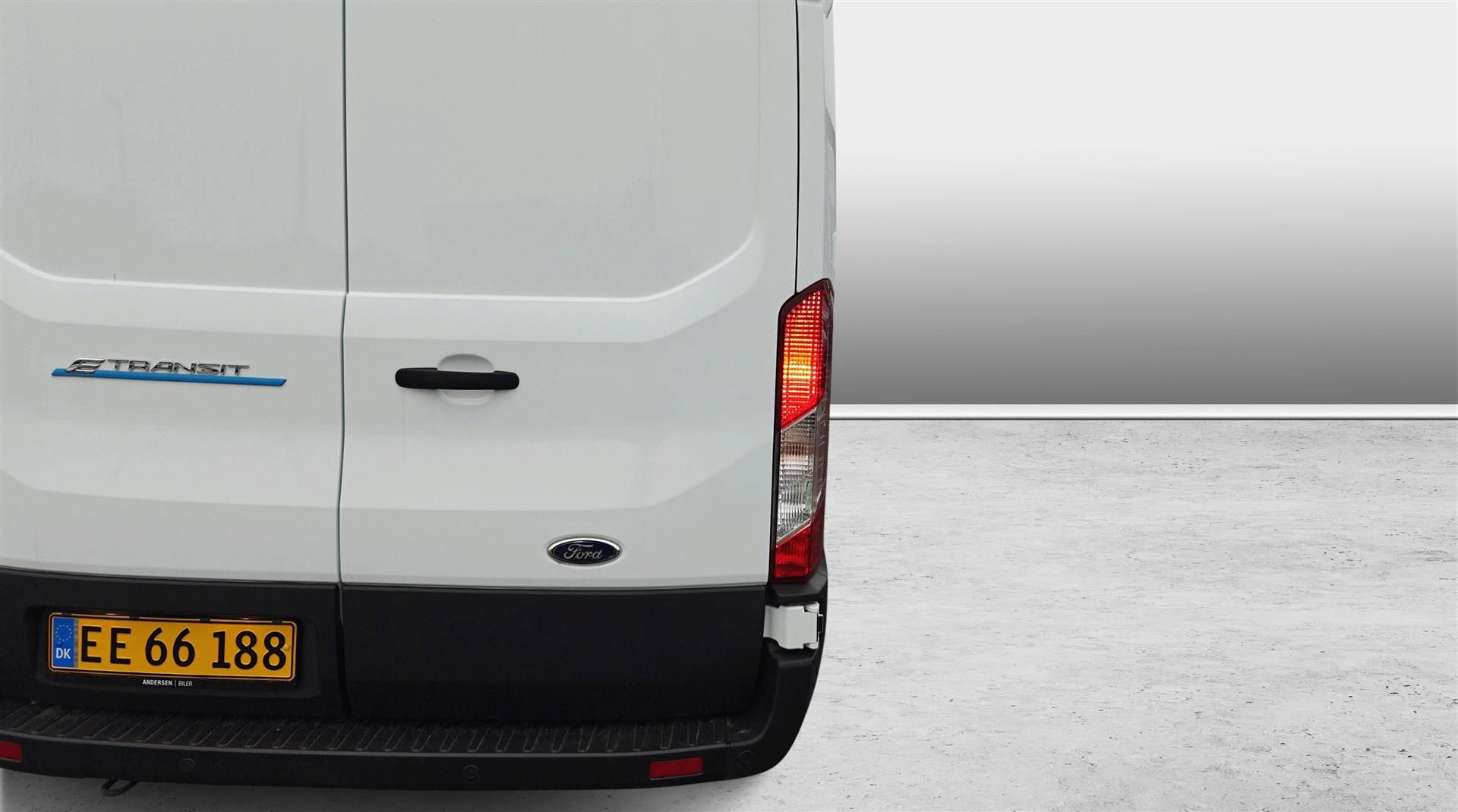Billede af Ford E-Transit 350 L3H2 EL Trend RWD 184HK Van Aut.