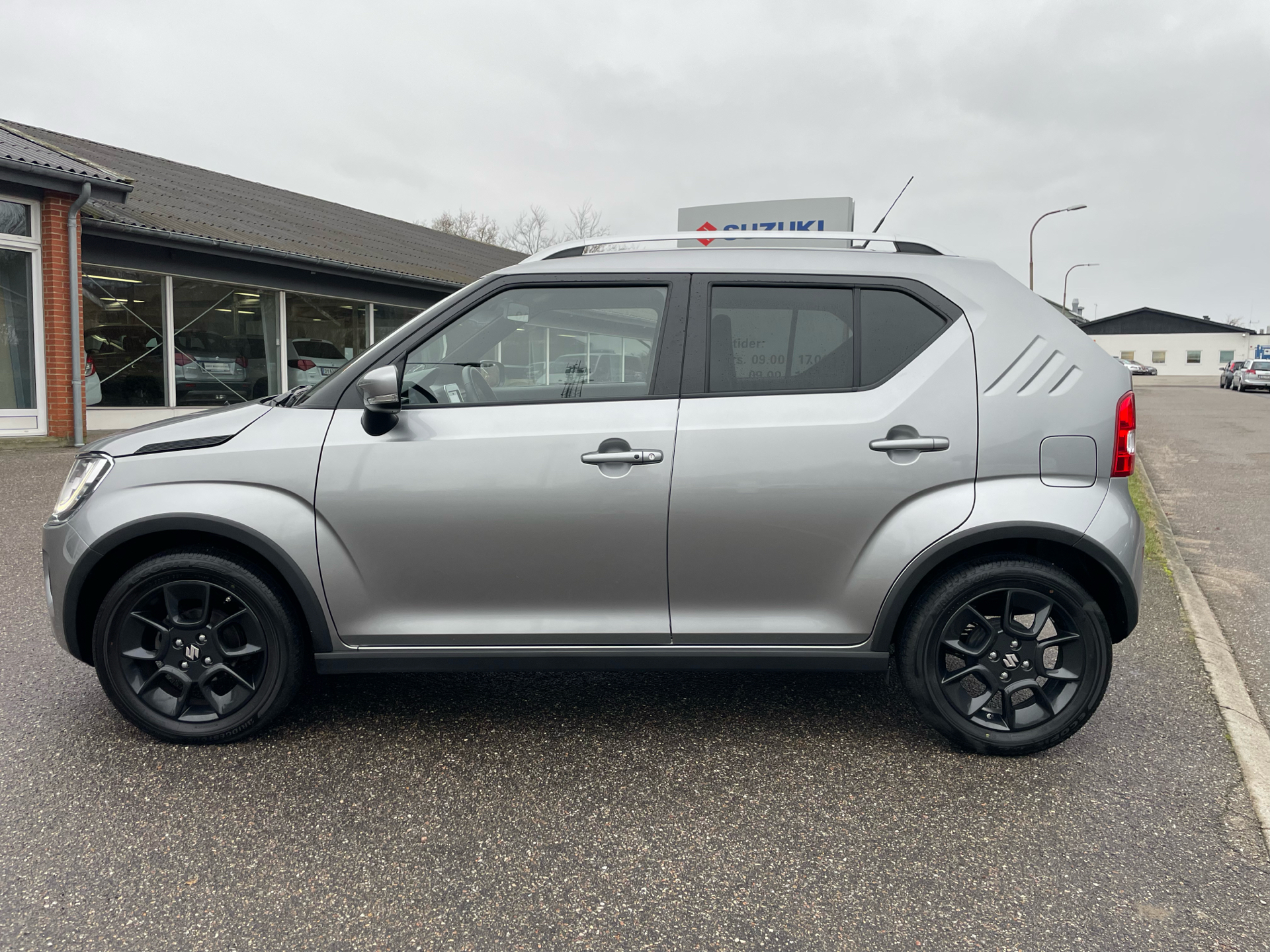 Billede af Suzuki Ignis 1,2 Dualjet  Mild hybrid Adventure Hybrid CVT 83HK 5d Aut.