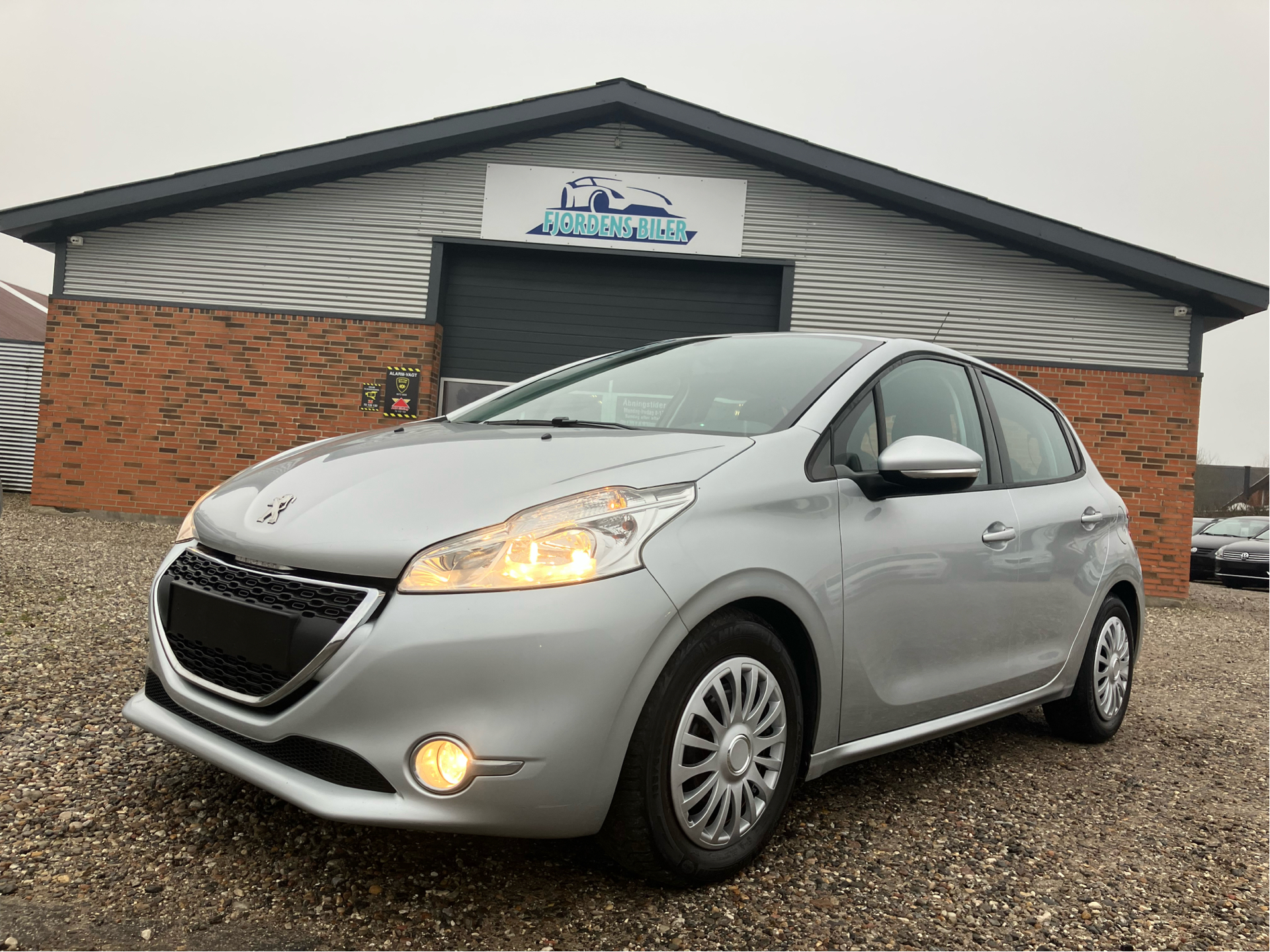 Billede af Peugeot 208 1,6 e-HDi Allure 92HK 5d