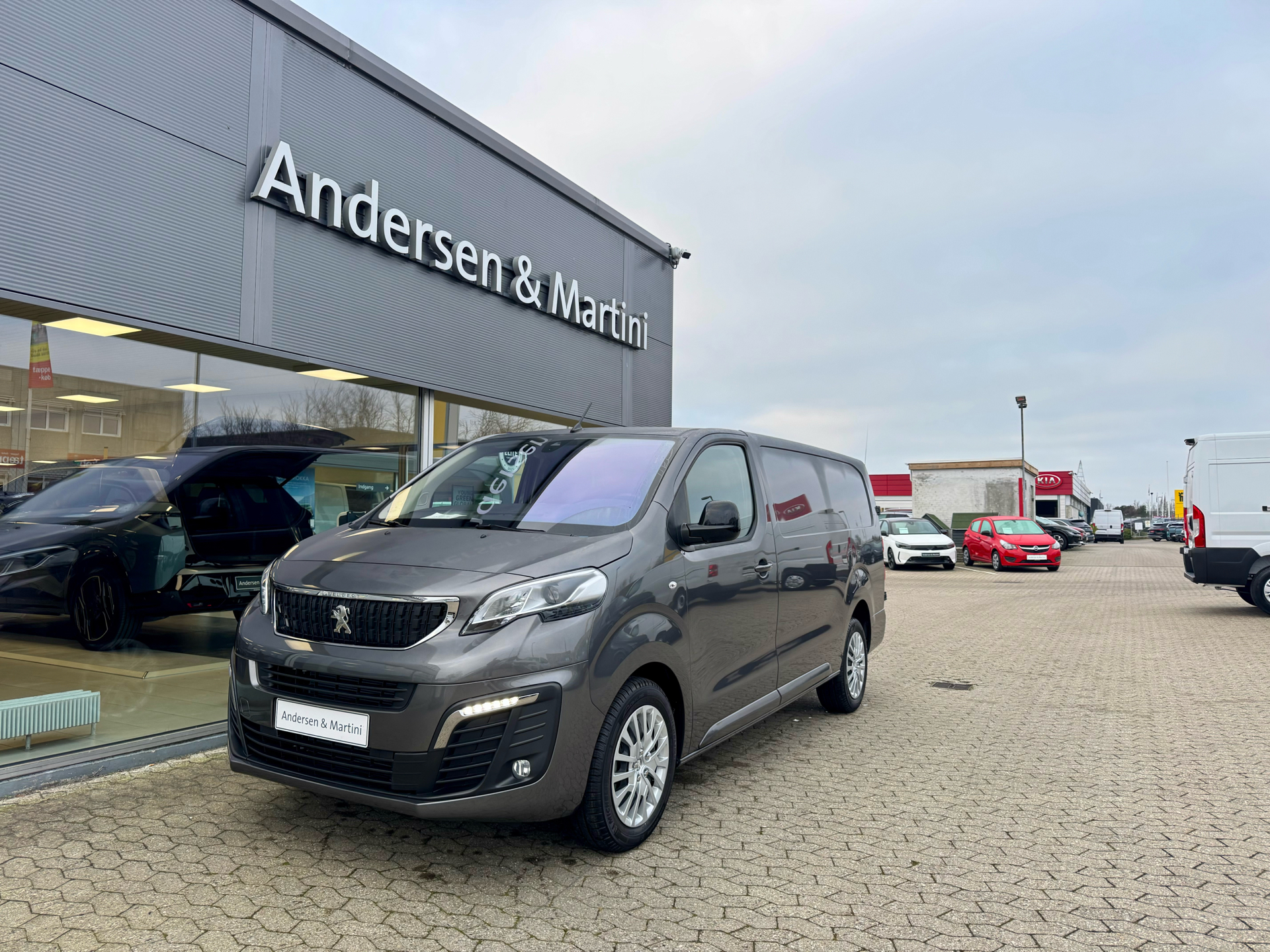 Billede af Peugeot Expert L3 2,0 BlueHDi Premium 144HK Van 6g