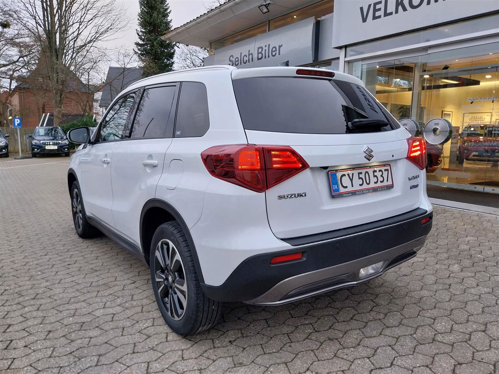 Billede af Suzuki Vitara 1,4 Boosterjet  Mild hybrid Adventure Hybrid 129HK 5d 6g Aut.