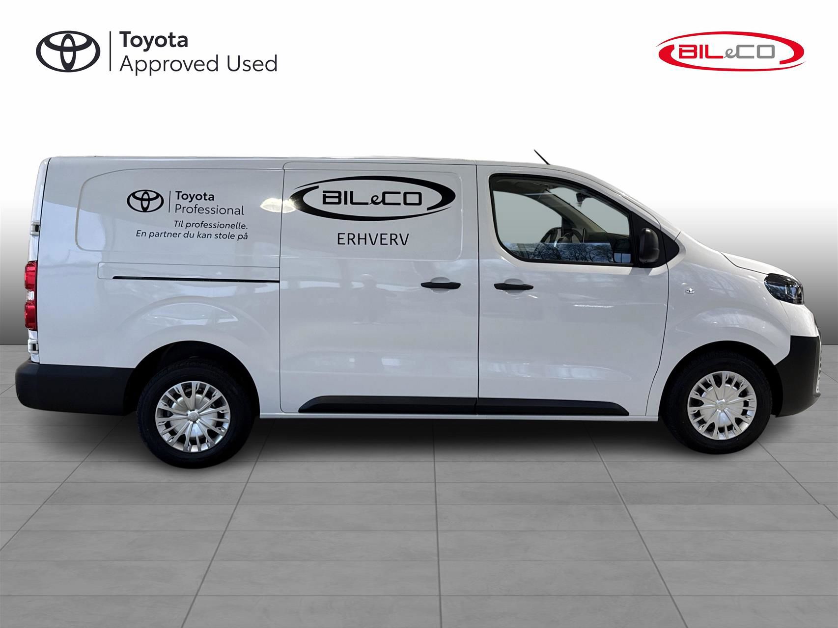 Billede af Toyota Proace Long 2,0 D Comfort Master To skydedør 144HK Van 8g Aut.
