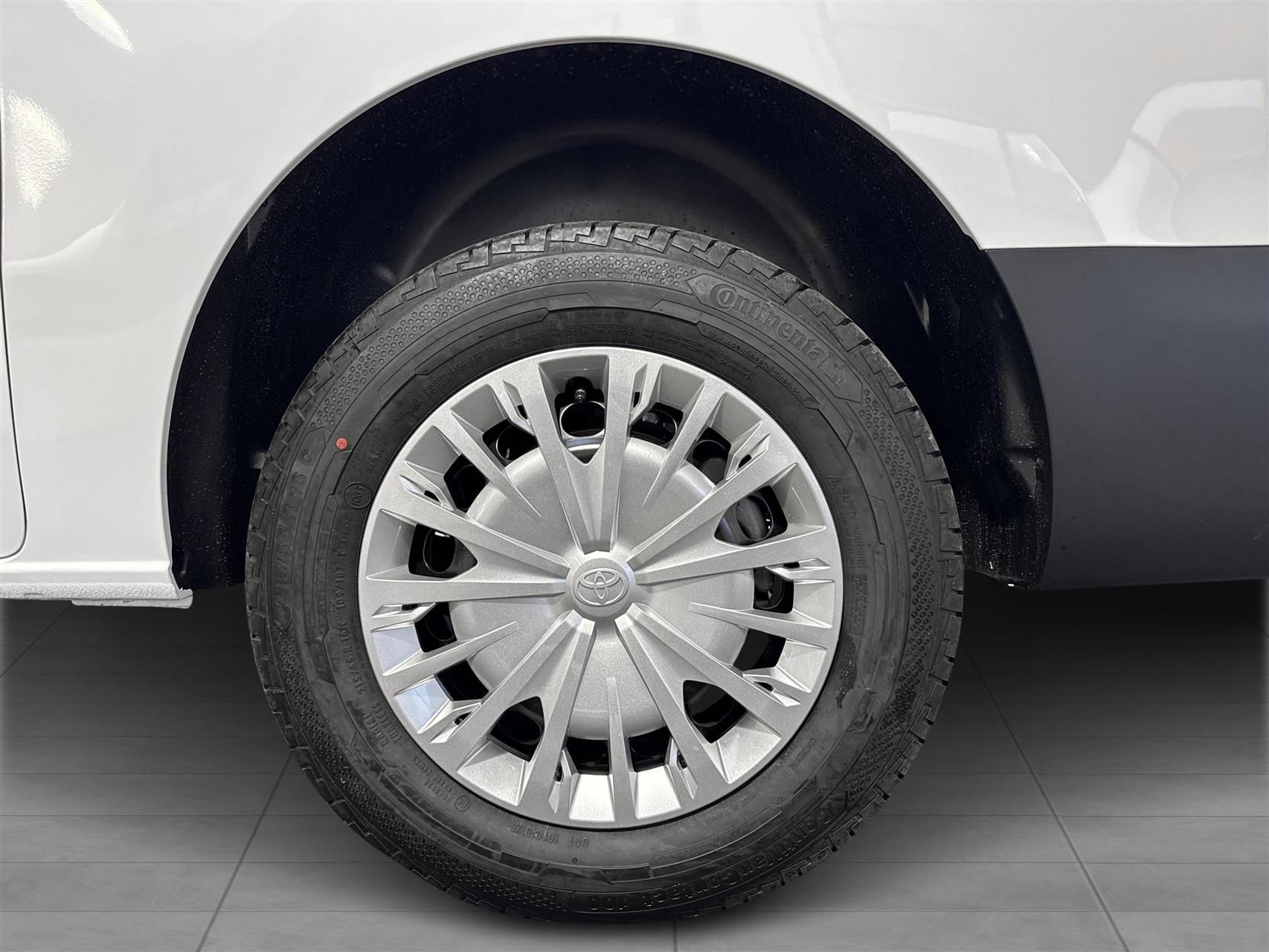 Billede af Toyota Proace Long 2,0 D Comfort Master To skydedør 144HK Van 8g Aut.