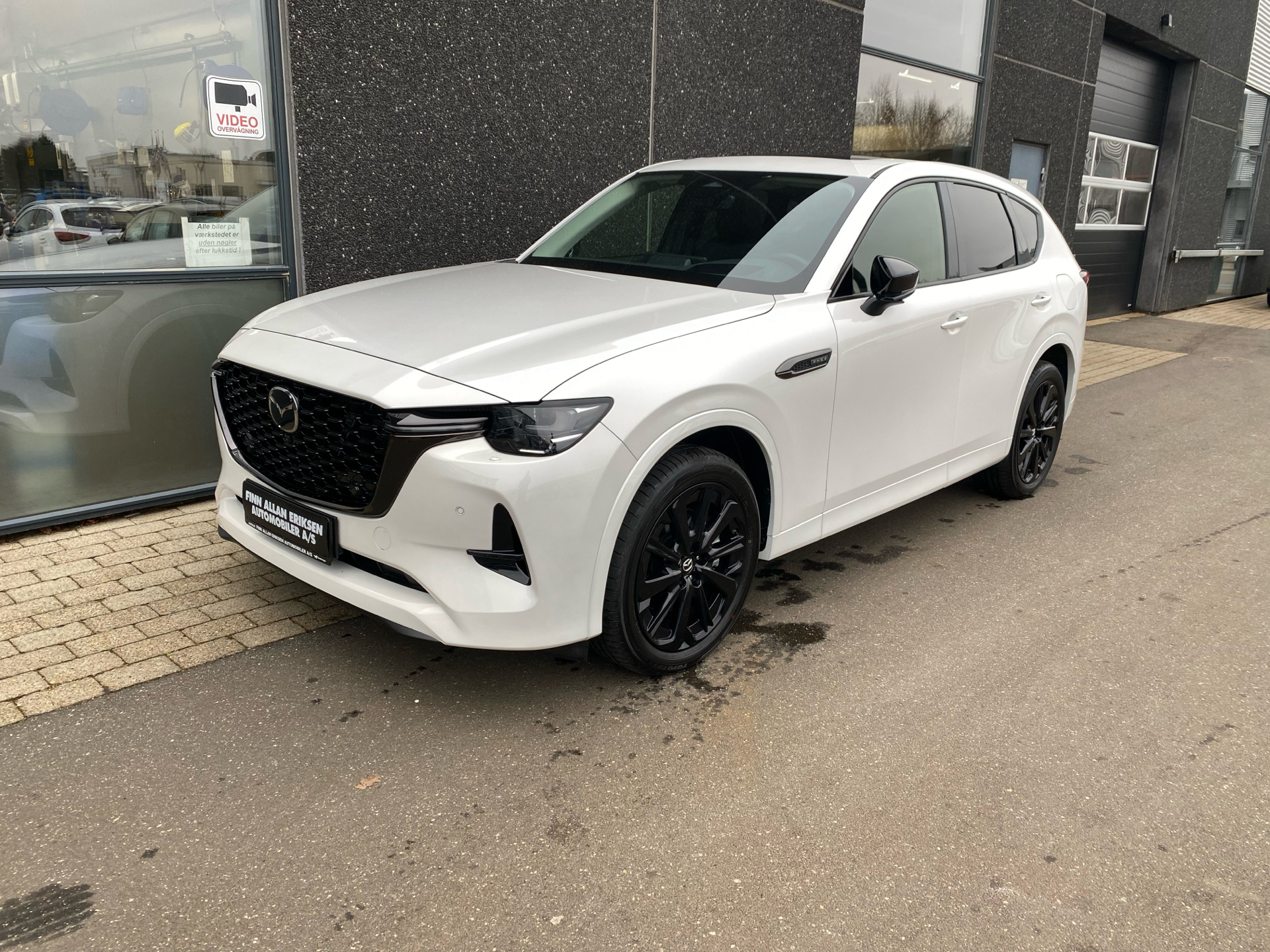 Billede af Mazda CX-60 2,5 e-Skyactiv  Plugin-hybrid Homura AWD 327HK 5d 8g Aut.