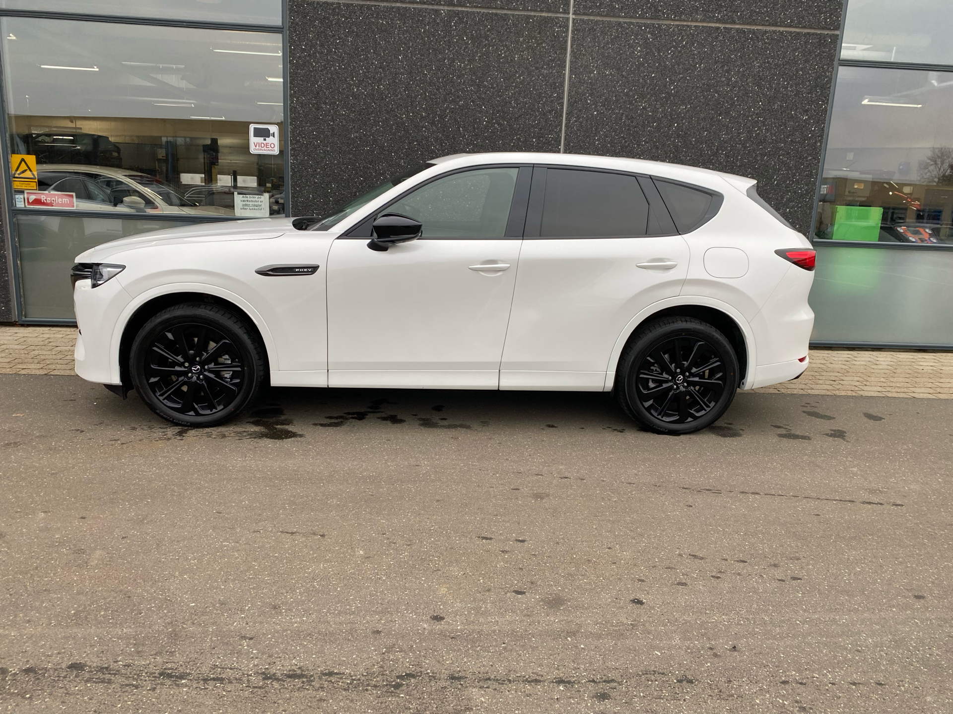 Billede af Mazda CX-60 2,5 e-Skyactiv  Plugin-hybrid Homura AWD 327HK 5d 8g Aut.