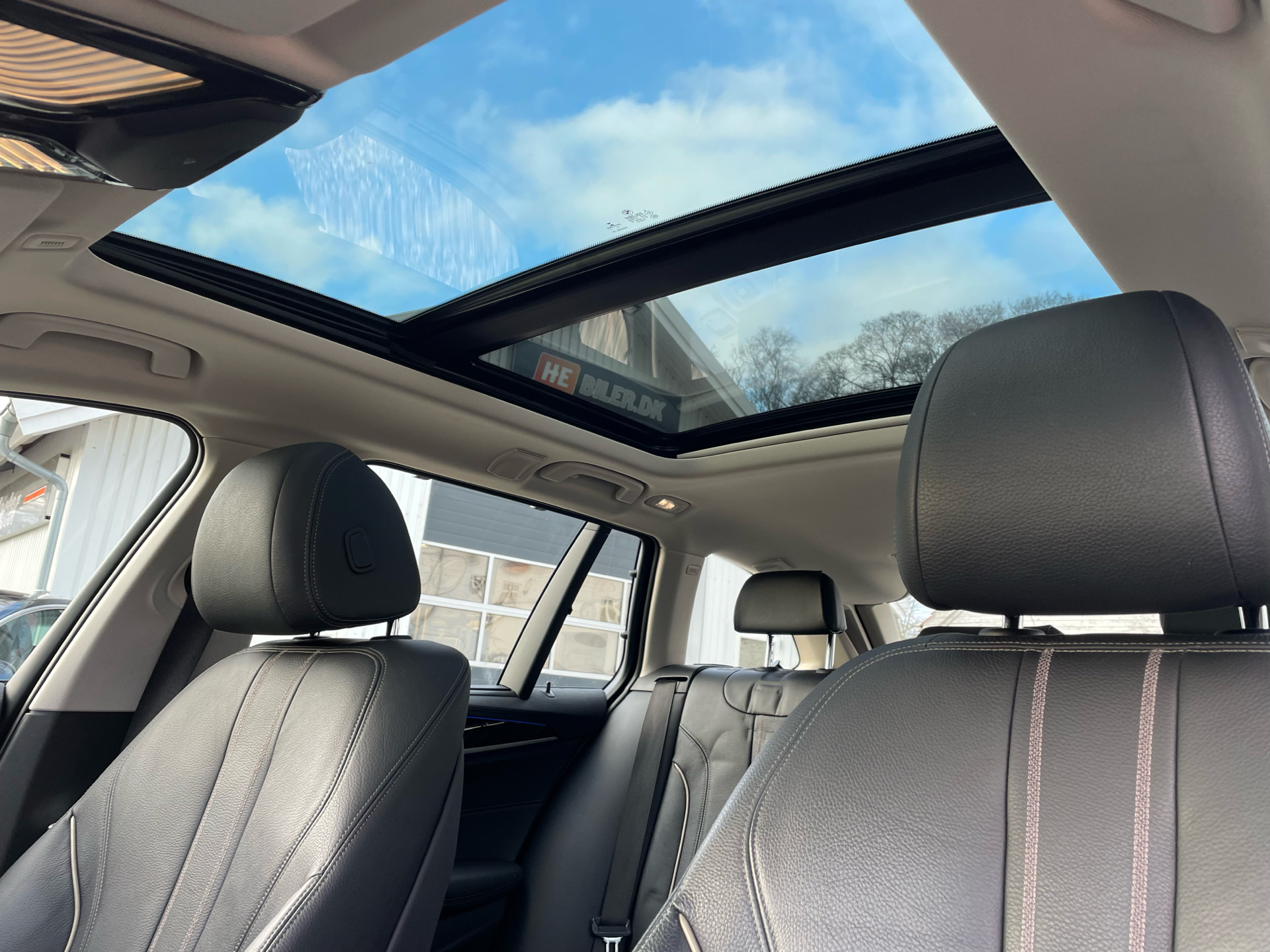 Billede af BMW 520d Touring 2,0 D Luxury Line Steptronic 190HK Stc 8g Aut.