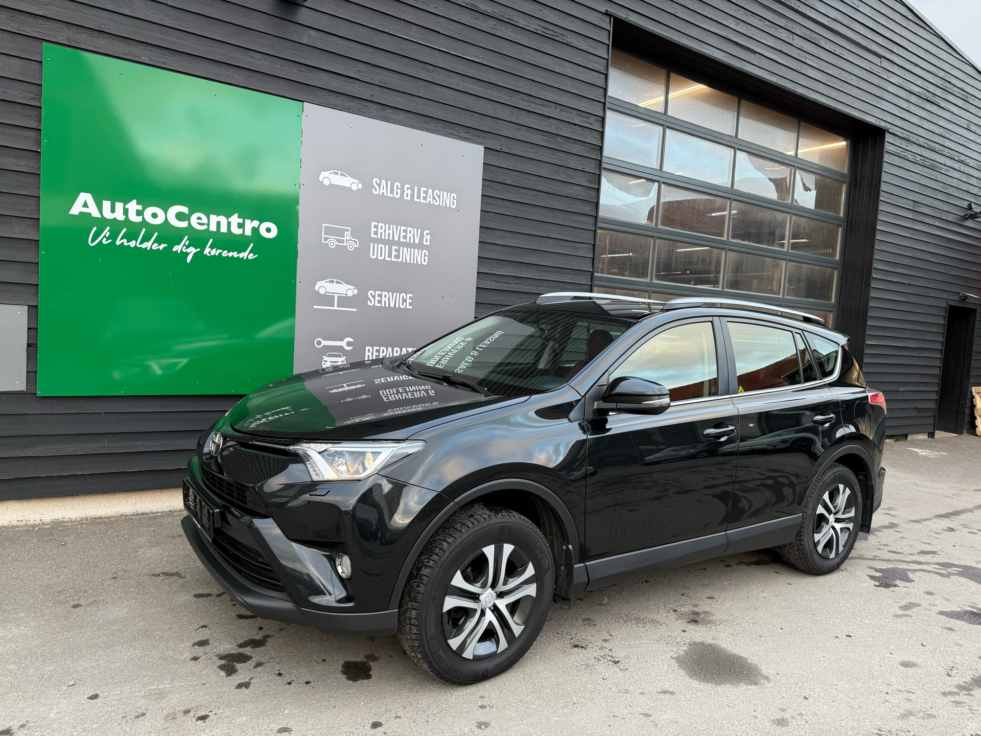 Billede af Toyota RAV4 2,0 VVT-I T2+ 4x4 CVT 151HK 5d Aut.