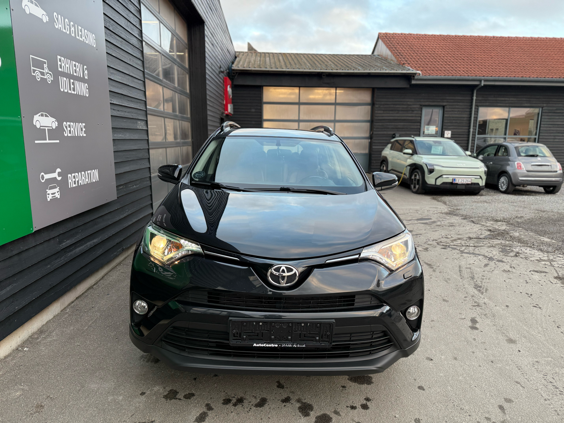 Billede af Toyota RAV4 2,0 VVT-I T2+ 4x4 CVT 151HK 5d Aut.