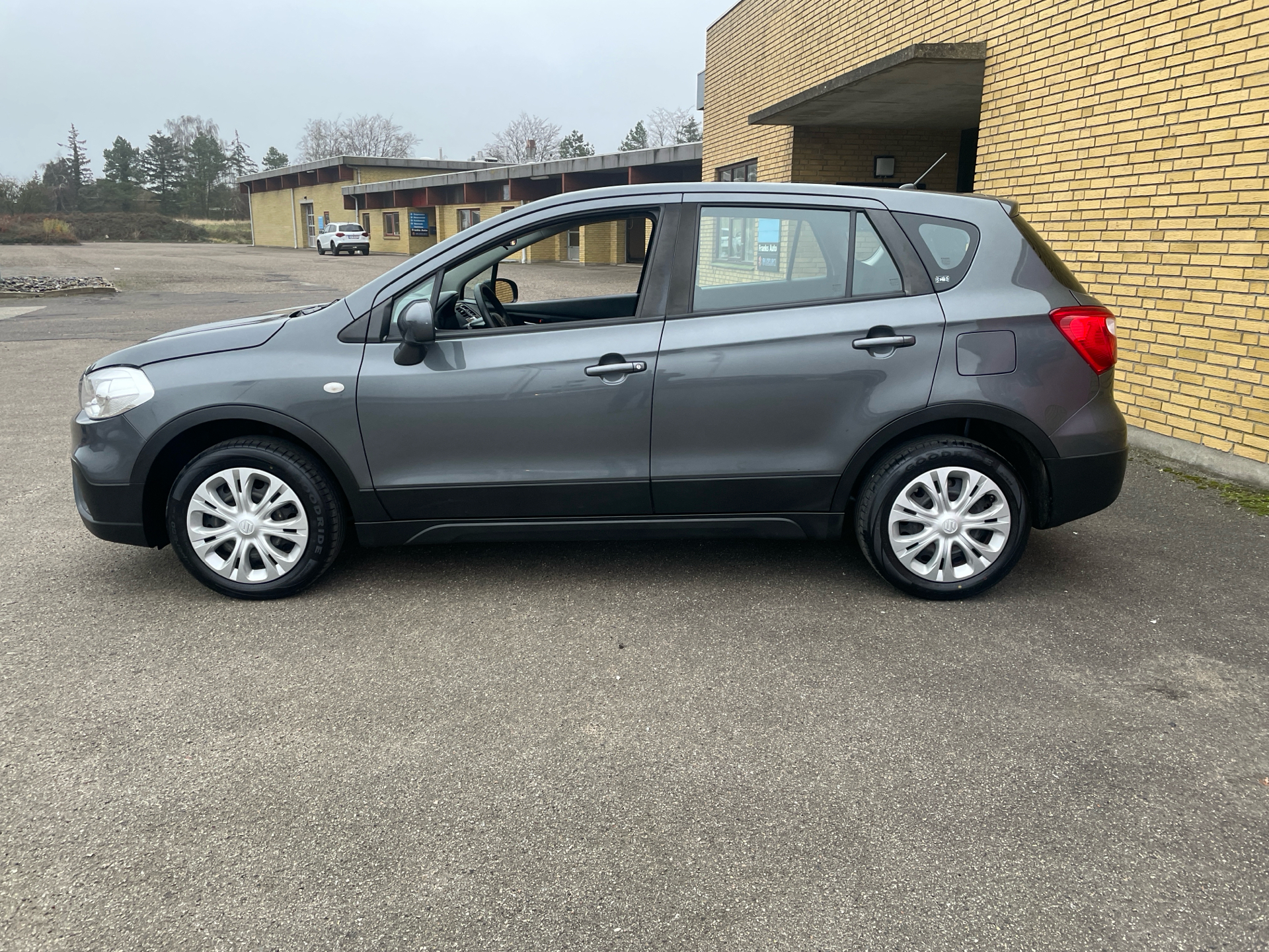 Billede af Suzuki S-Cross 1,0 Boosterjet Comfort 112HK 5d