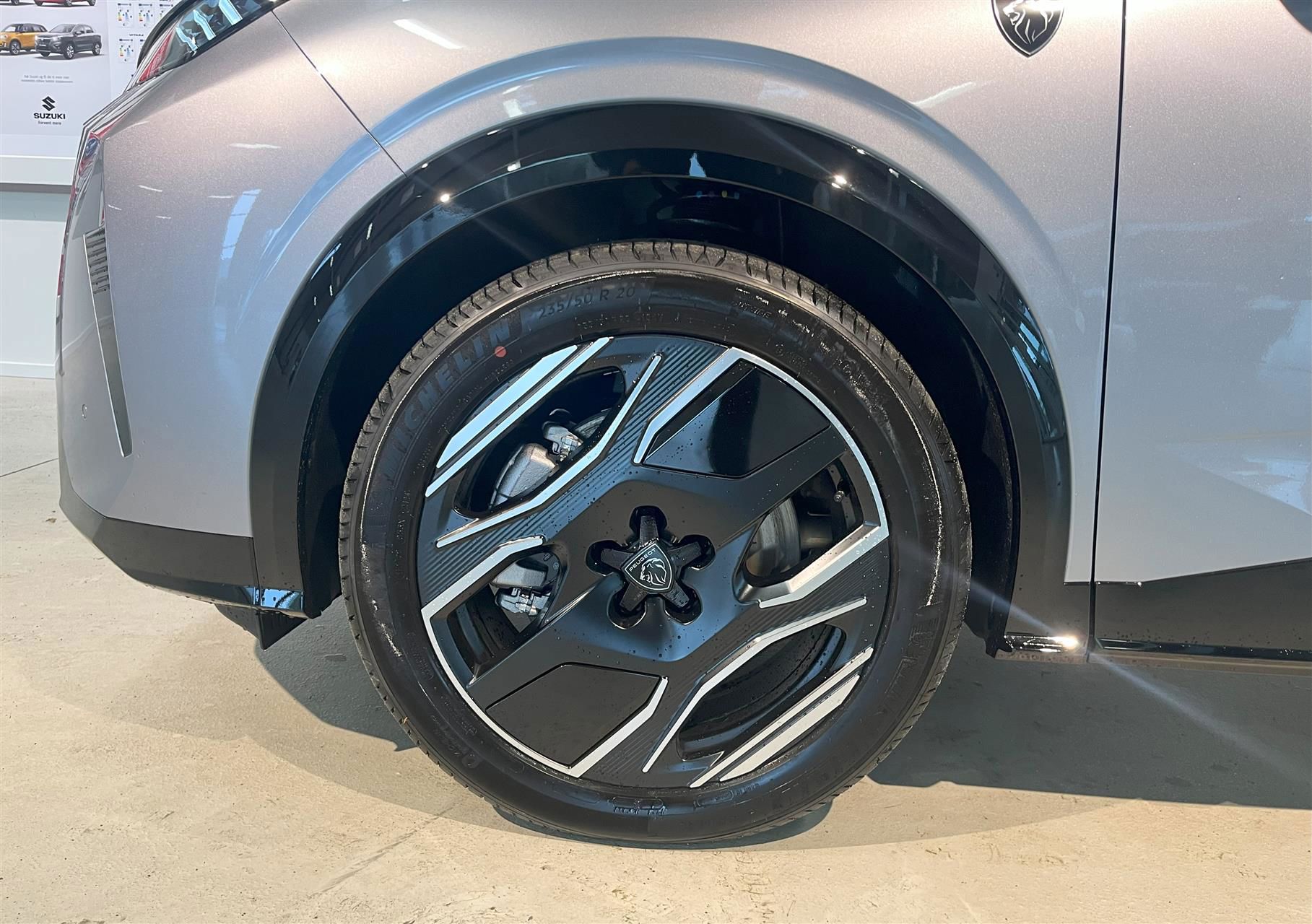 Billede af Peugeot e-3008 EL GT 210HK 5d Aut.