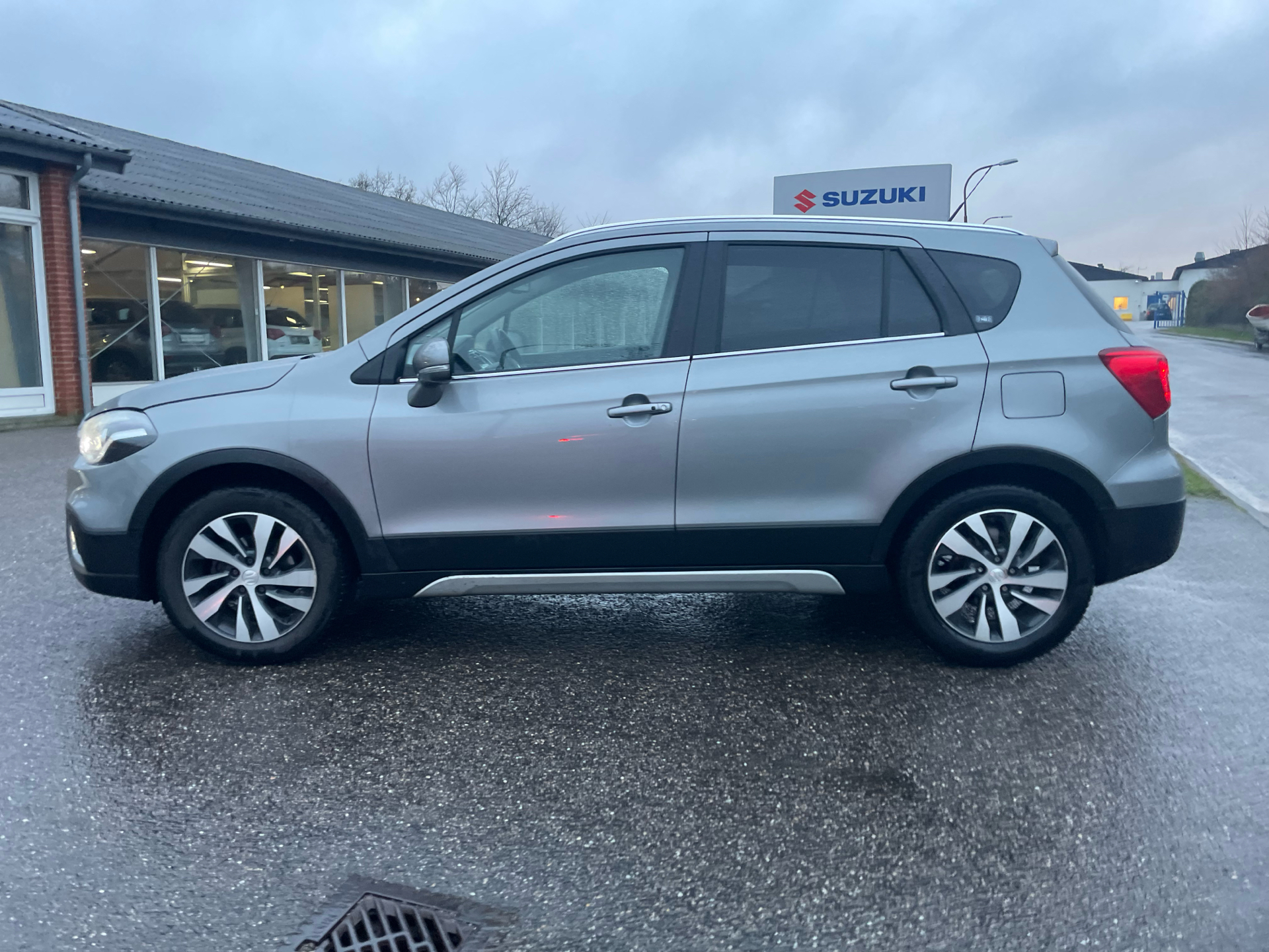 Billede af Suzuki S-Cross 1,4 Boosterjet  Mild hybrid Adventure Hybrid 129HK 5d 6g