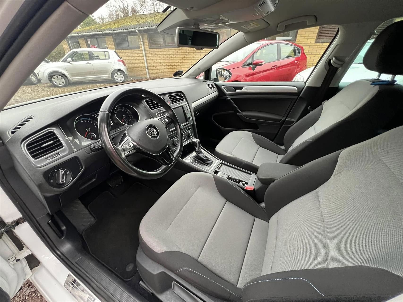 Billede af VW Golf EL 116HK 5d Aut.