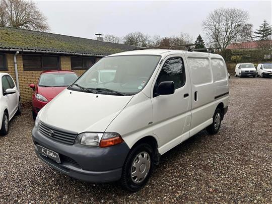 Toyota HiAce 2,5 aut. 102HK Van