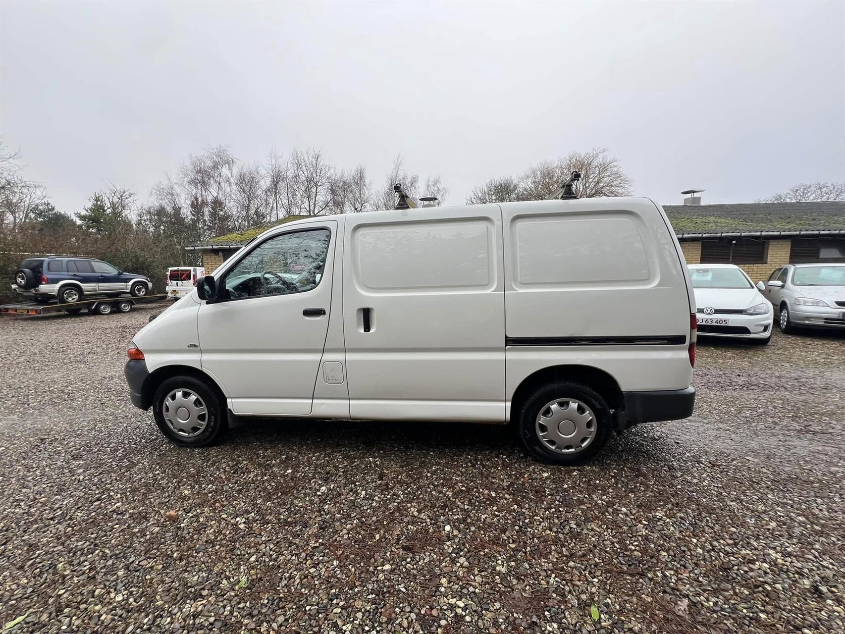 Billede af Toyota HiAce 2,5 aut. 102HK Van