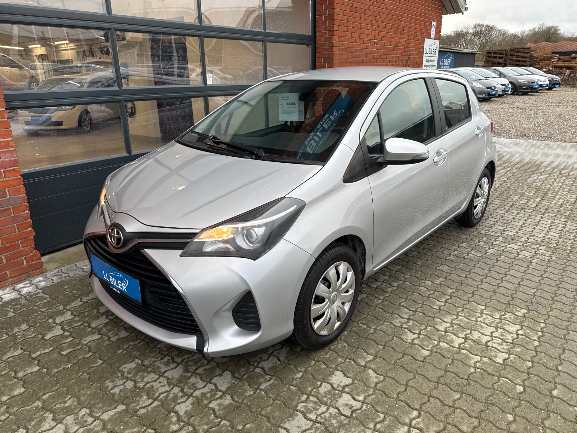 Billede af Toyota Yaris 1,3 VVT-I T2 100HK 5d 6g