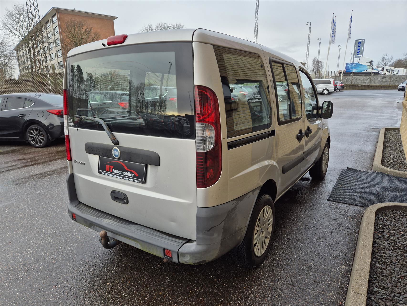 Billede af Fiat Doblò 1,4 Family 77HK