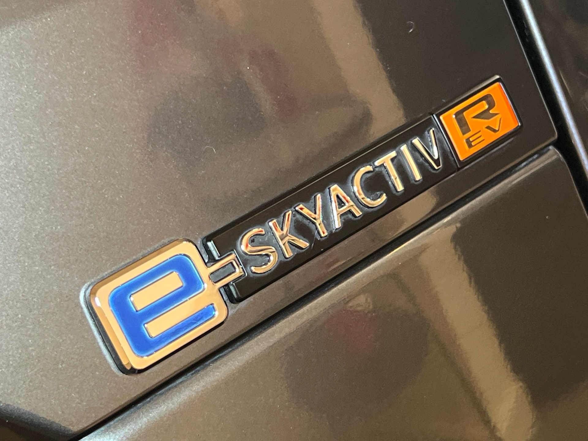 Billede af Mazda MX-30 0,8 e-Skyactiv R-EV  Plugin-hybrid Exclusive-Line 170HK 5d Trinl. Gear