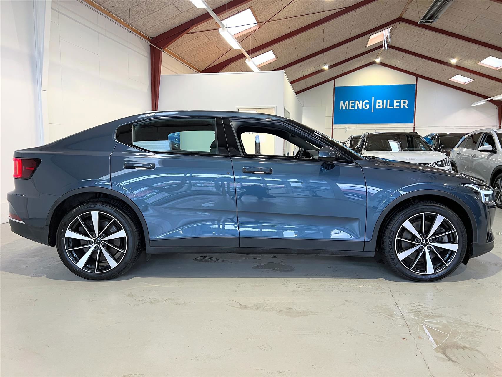 Billede af Polestar 2 EL Intro Dual motor AWD 408HK 5d Aut.