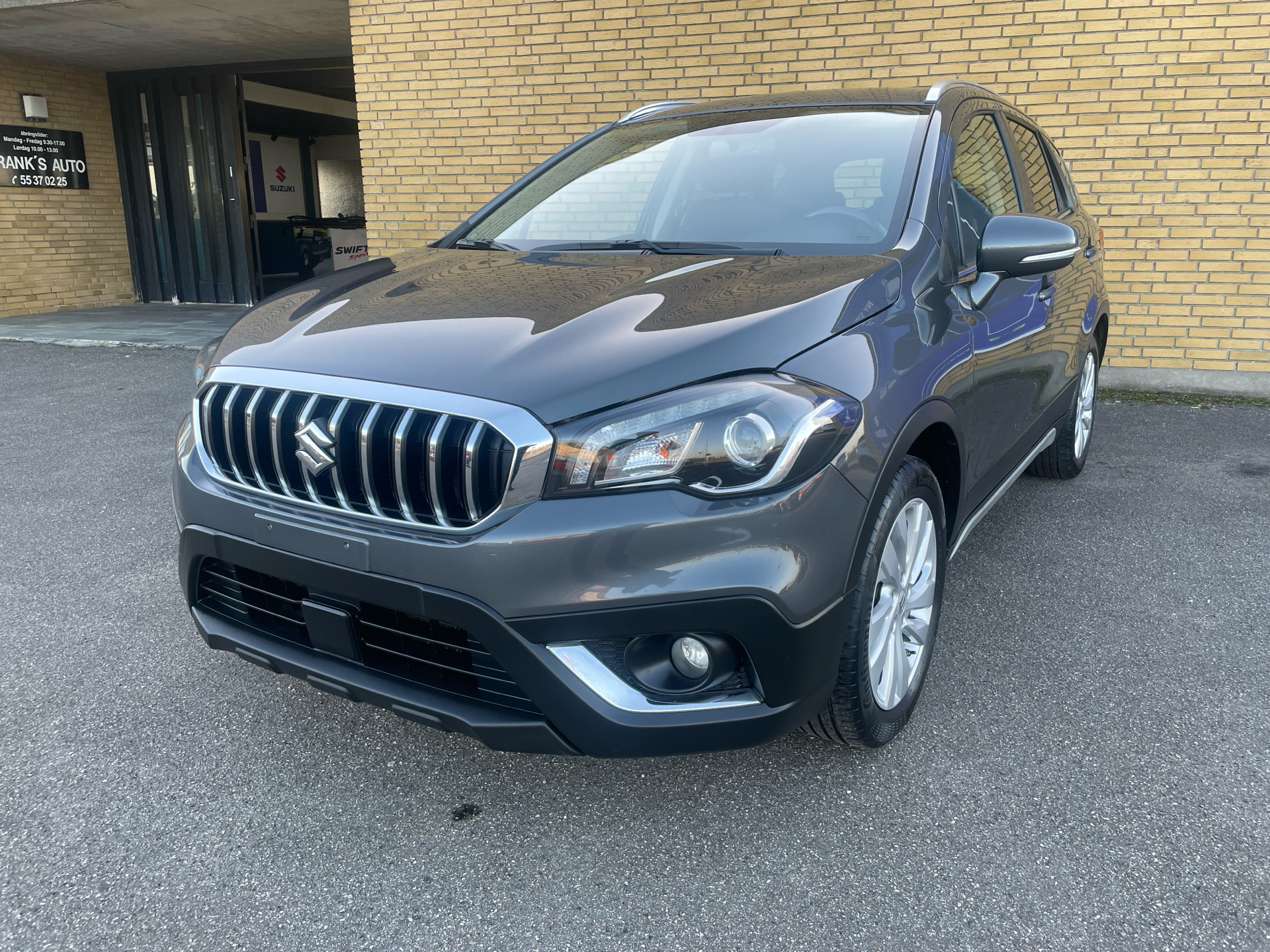 Billede af Suzuki S-Cross 1,0 Boosterjet Active 112HK 5d