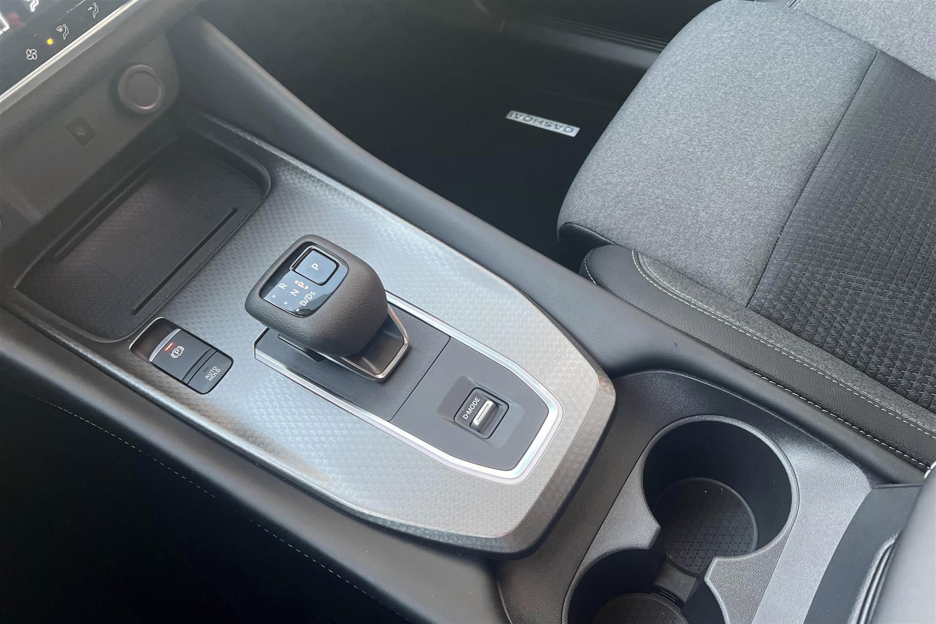 Billede af Nissan Qashqai 1,3 MHEV  Mild hybrid N-Connecta X-Tronic 158HK 5d 7g Aut.