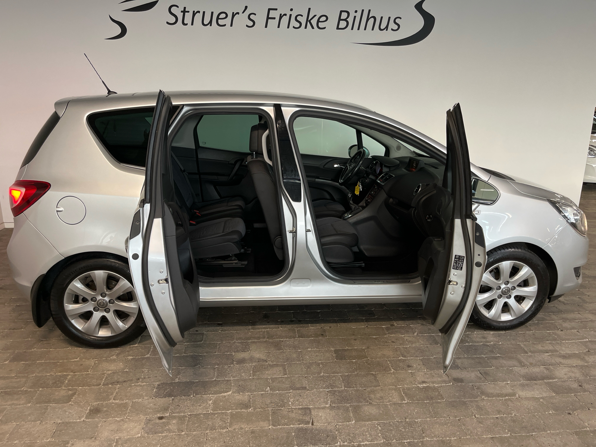 Billede af OPEL Meriva 1,4 Turbo Cosmo Start/Stop 120HK