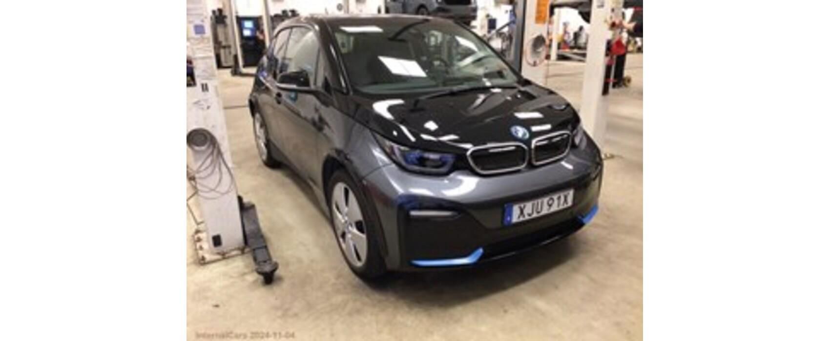 BMW i3 2022