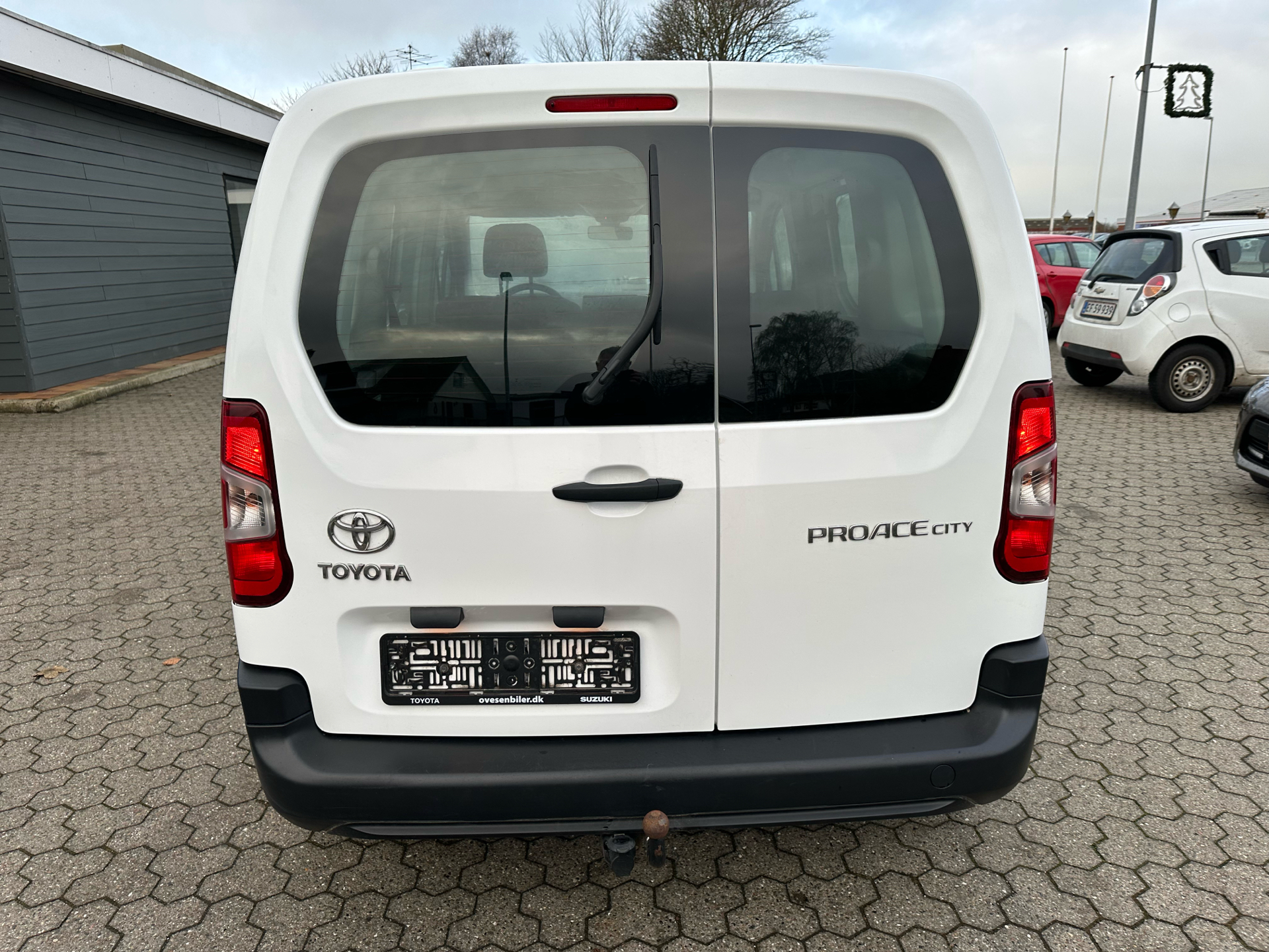 Billede af Toyota Proace City Verso Medium 1,5 D Combi 102HK 6g