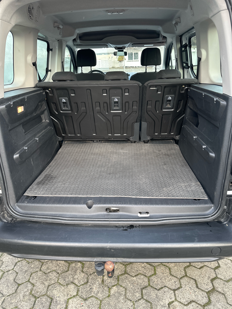 Billede af Toyota Proace City Verso Medium 1,5 D Combi 102HK 6g