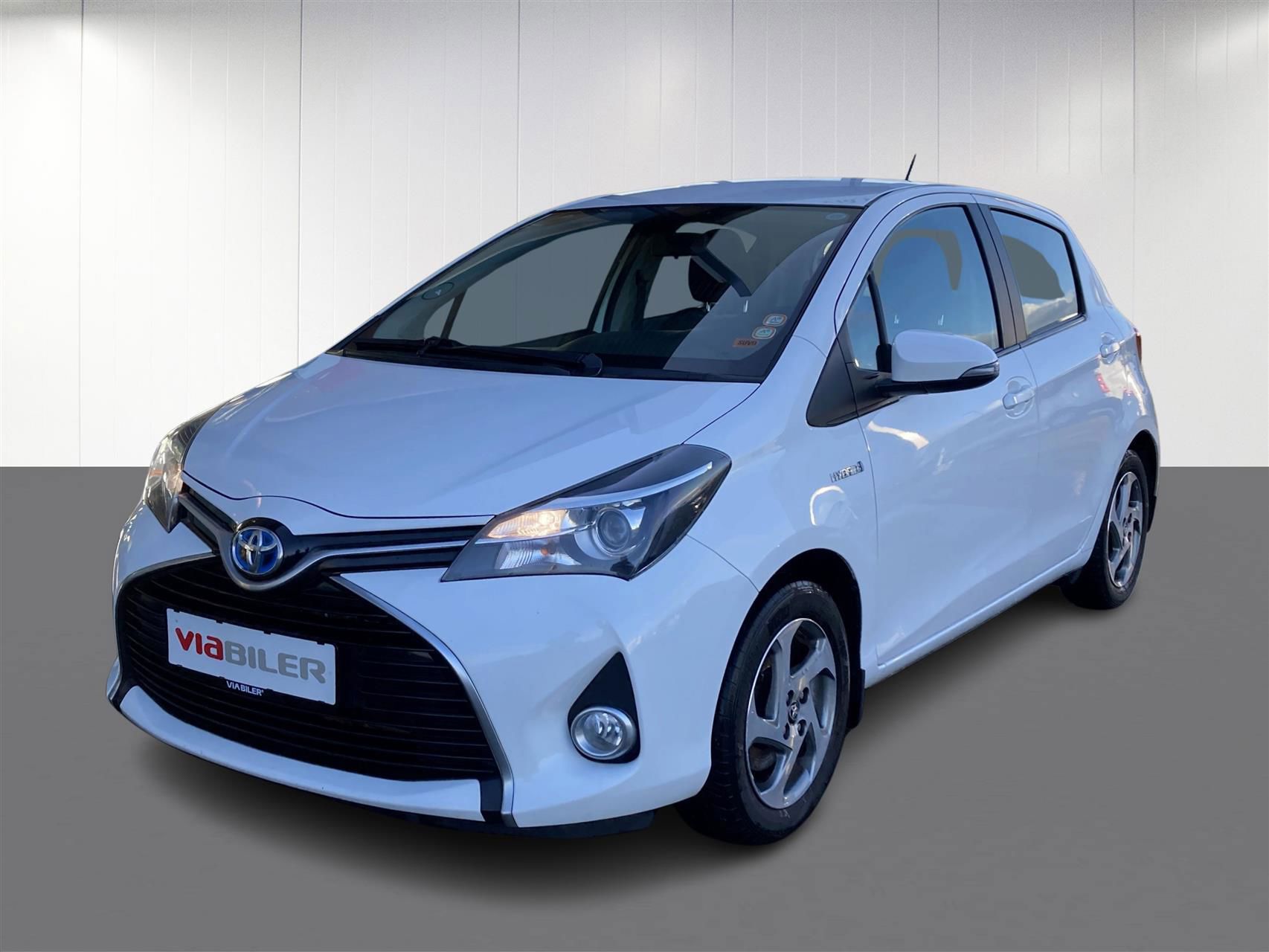 Billede af Toyota Yaris 1,5 VVT-I  Hybrid H2 Sportspakke E-CVT 100HK 5d Aut.