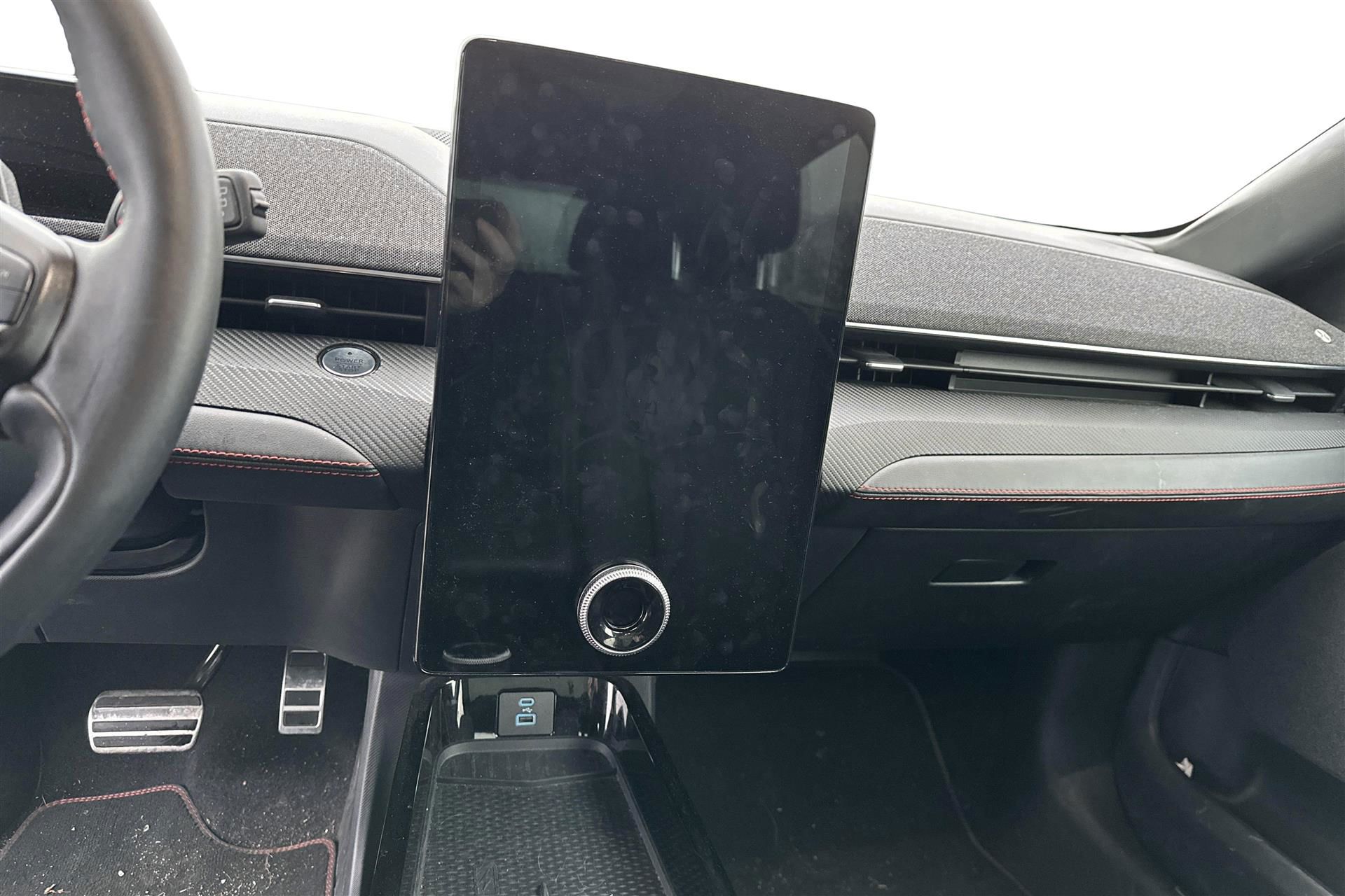 Billede af Ford Mustang Mach-E EL SR Premium AWD 269HK 5d Aut.