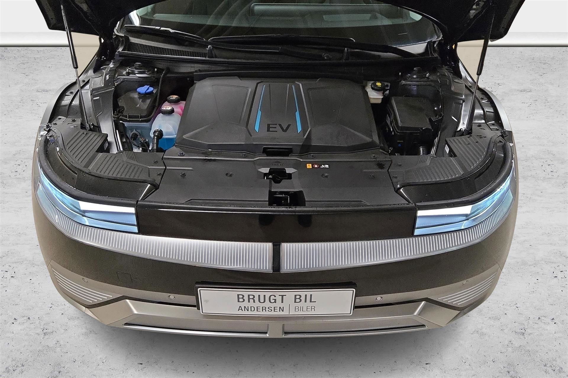 Billede af Hyundai Ioniq 5 Electric 77,4 kWh Advanced 4WD 325HK 5d Trinl. Gear